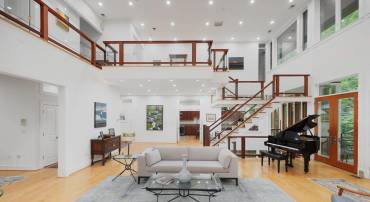 2807 CHESTERFIELD PL NW, WASHINGTON, District Of Columbia 20008, 5 Bedrooms Bedrooms, ,5 BathroomsBathrooms,Residential,For sale,2807 CHESTERFIELD PL NW,DCDC2227070 MLS # DCDC2227070