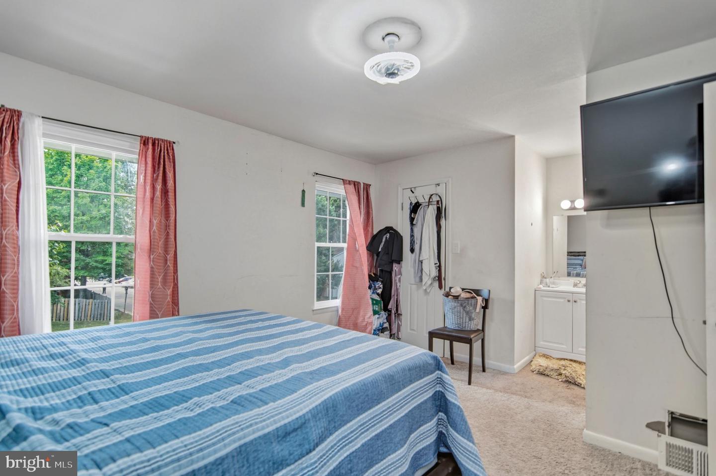 15007 CATALPA CT, WOODBRIDGE, Virginia 22193, 3 Bedrooms Bedrooms, ,2 BathroomsBathrooms,Residential,For sale,15007 CATALPA CT,VAPW2106002 MLS # VAPW2106002