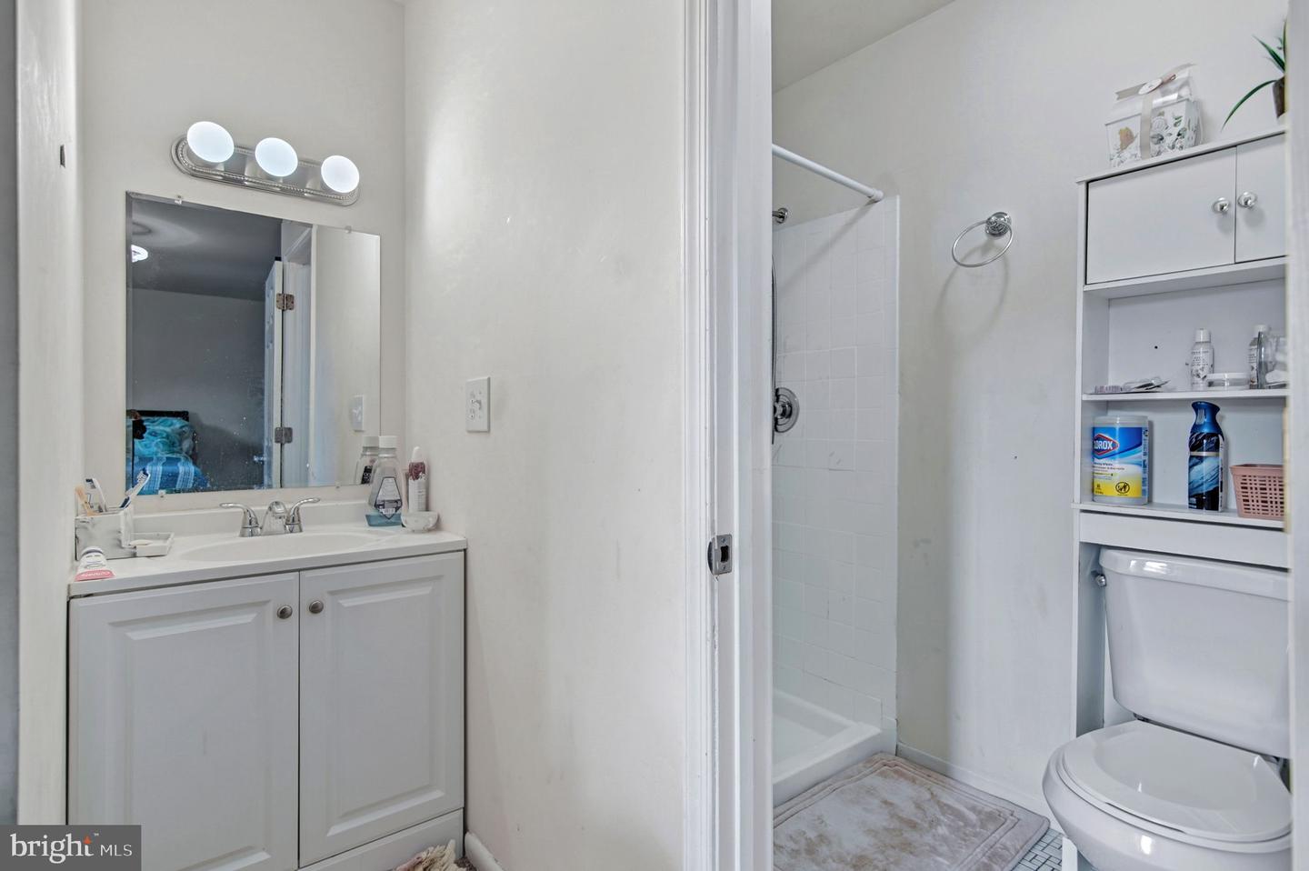 15007 CATALPA CT, WOODBRIDGE, Virginia 22193, 3 Bedrooms Bedrooms, ,2 BathroomsBathrooms,Residential,For sale,15007 CATALPA CT,VAPW2106002 MLS # VAPW2106002