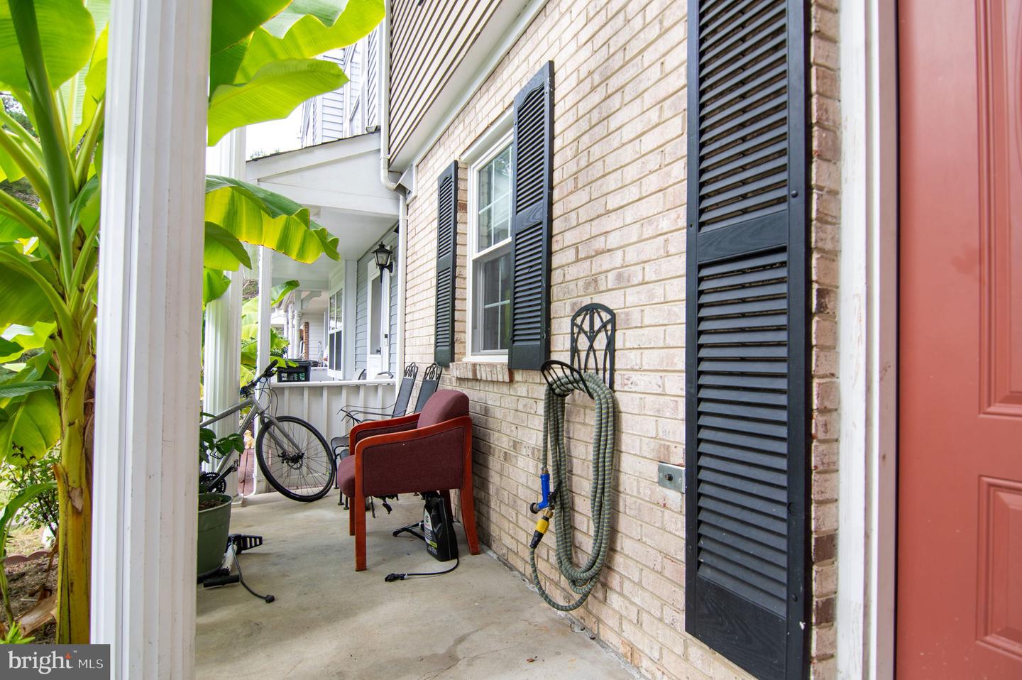 15007 CATALPA CT, WOODBRIDGE, Virginia 22193, 3 Bedrooms Bedrooms, ,2 BathroomsBathrooms,Residential,For sale,15007 CATALPA CT,VAPW2106002 MLS # VAPW2106002
