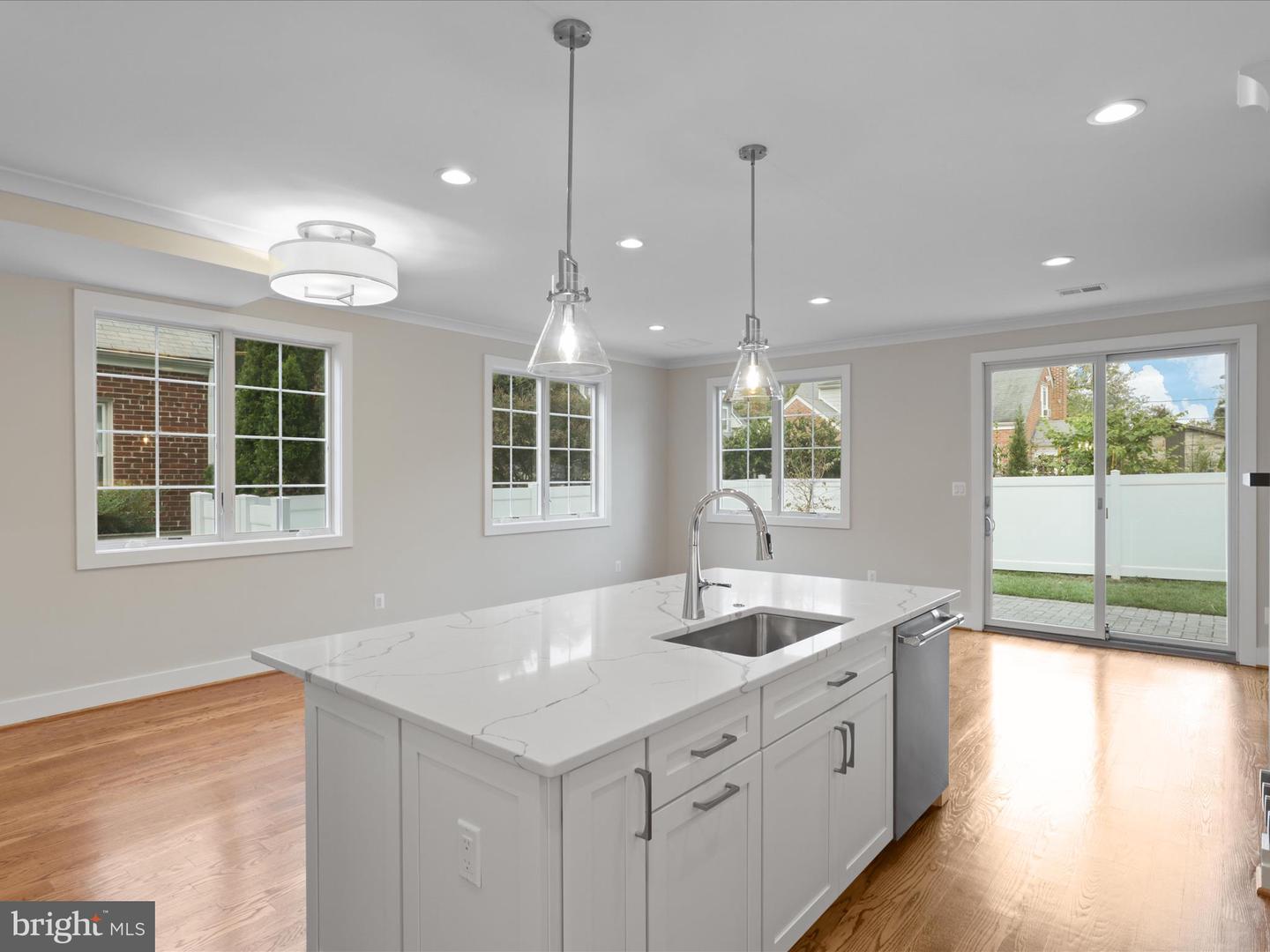 2129 N TROY ST, ARLINGTON, Virginia 22201, 4 Bedrooms Bedrooms, ,3 BathroomsBathrooms,Residential,For sale,2129 N TROY ST,VAAR2064934 MLS # VAAR2064934