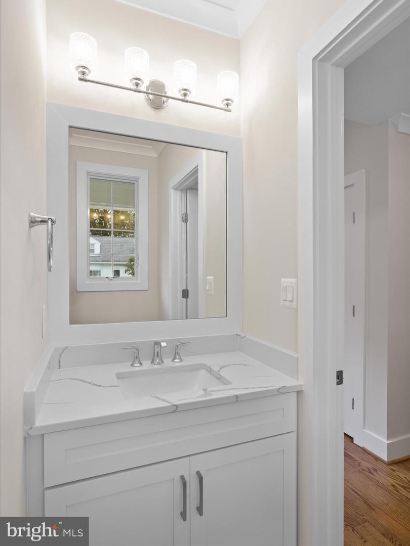 2129 N TROY ST, ARLINGTON, Virginia 22201, 4 Bedrooms Bedrooms, ,3 BathroomsBathrooms,Residential,For sale,2129 N TROY ST,VAAR2064934 MLS # VAAR2064934