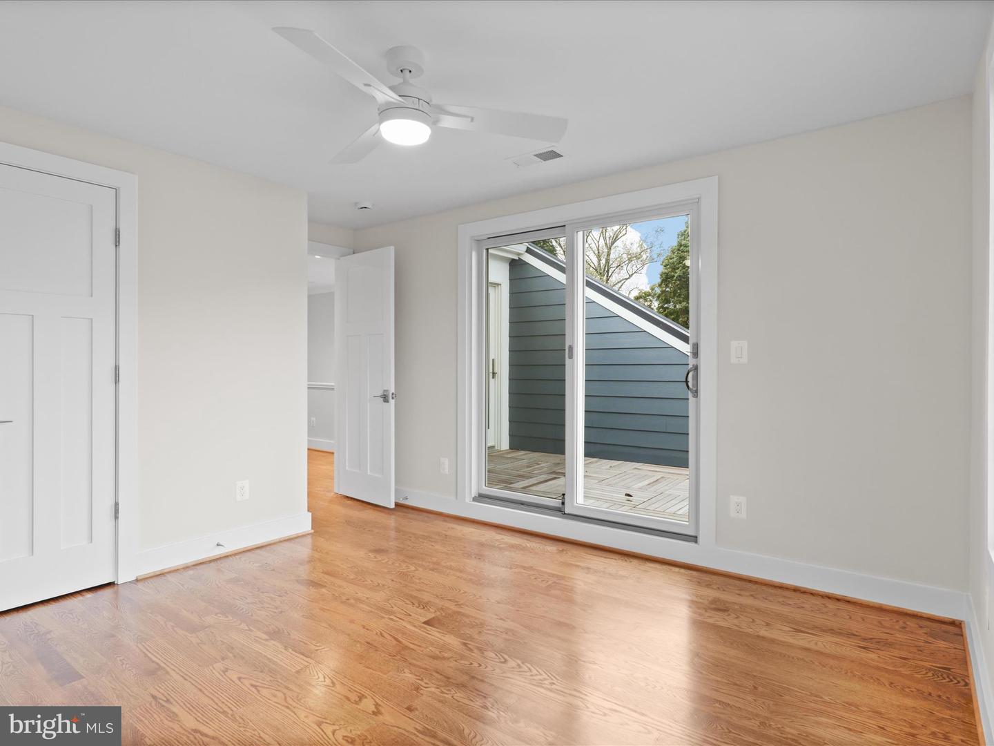 2129 N TROY ST, ARLINGTON, Virginia 22201, 4 Bedrooms Bedrooms, ,3 BathroomsBathrooms,Residential,For sale,2129 N TROY ST,VAAR2064934 MLS # VAAR2064934
