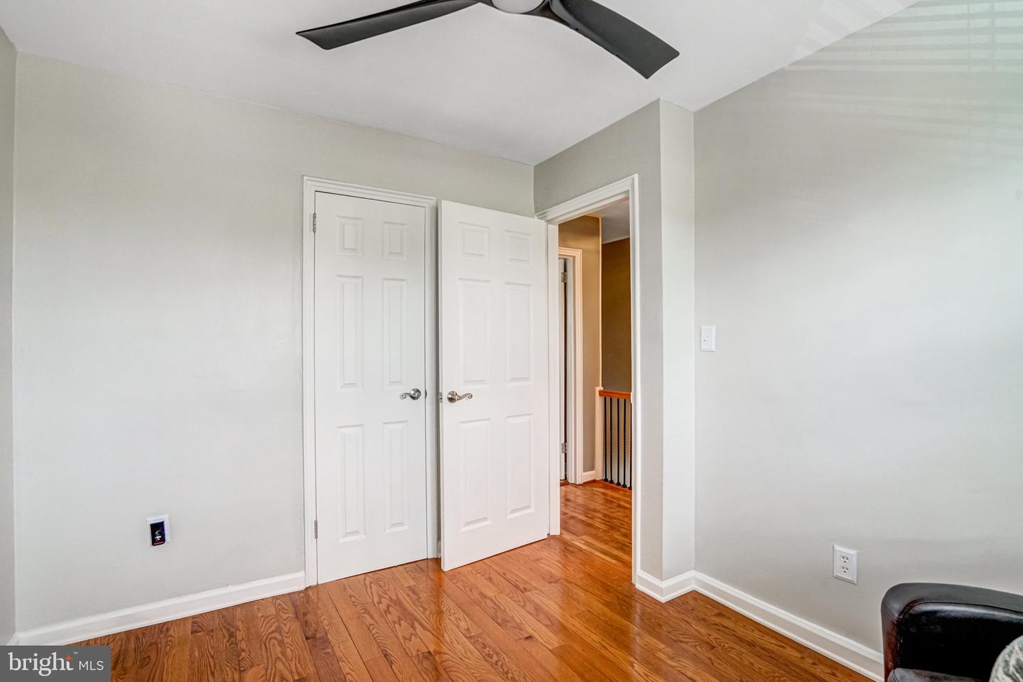 523 DUNCAN AVE, ALEXANDRIA, Virginia 22301, 2 Bedrooms Bedrooms, ,1 BathroomBathrooms,Residential,For sale,523 DUNCAN AVE,VAAX2050814 MLS # VAAX2050814