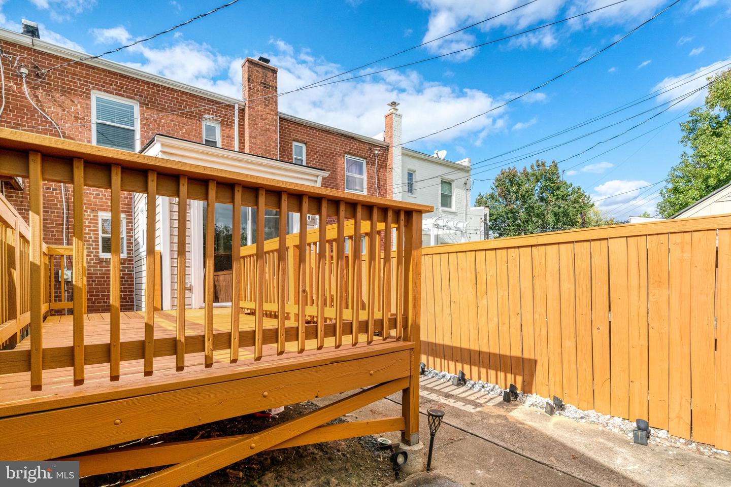 523 DUNCAN AVE, ALEXANDRIA, Virginia 22301, 2 Bedrooms Bedrooms, ,1 BathroomBathrooms,Residential,For sale,523 DUNCAN AVE,VAAX2050814 MLS # VAAX2050814
