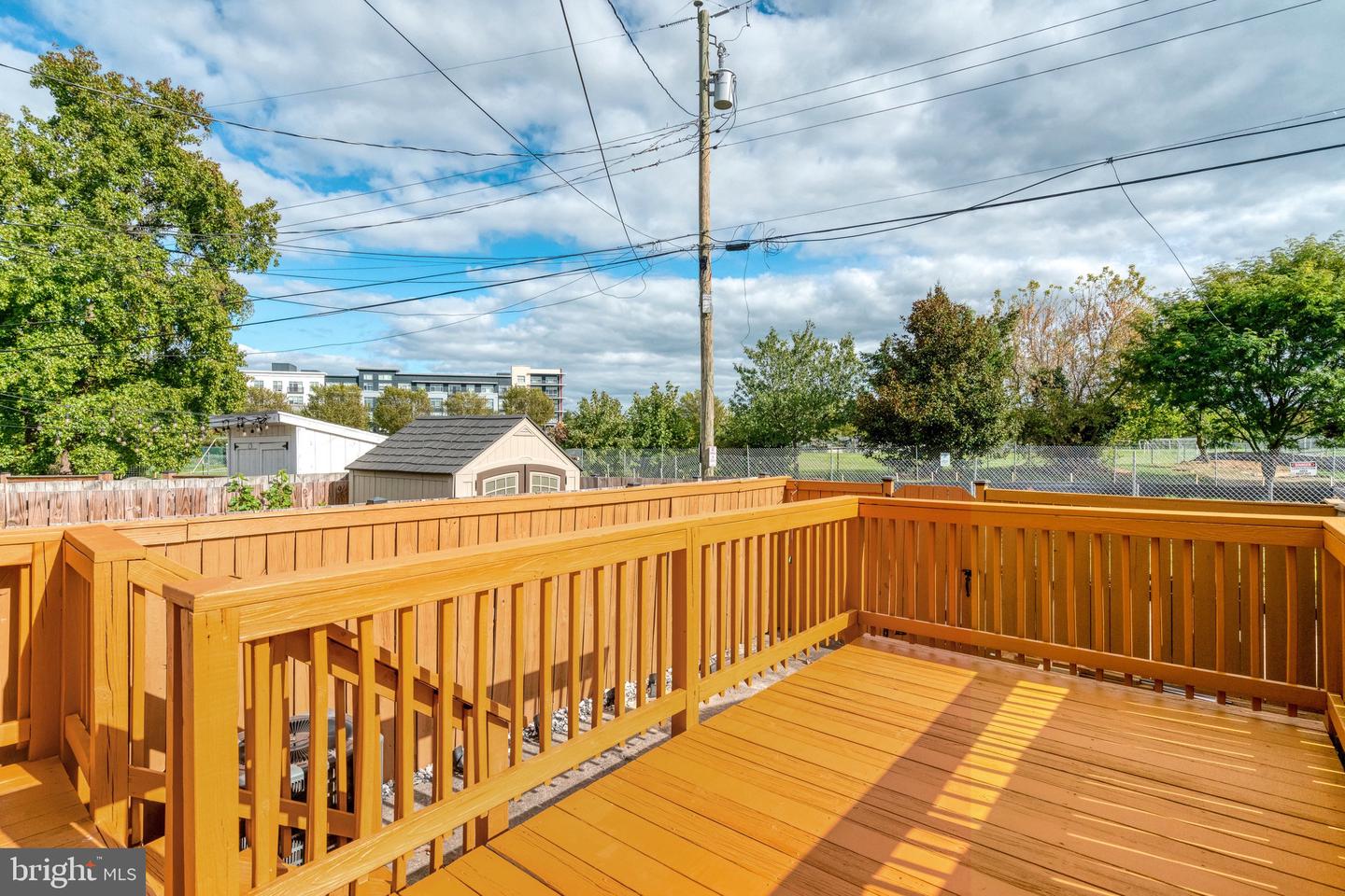523 DUNCAN AVE, ALEXANDRIA, Virginia 22301, 2 Bedrooms Bedrooms, ,1 BathroomBathrooms,Residential,For sale,523 DUNCAN AVE,VAAX2050814 MLS # VAAX2050814