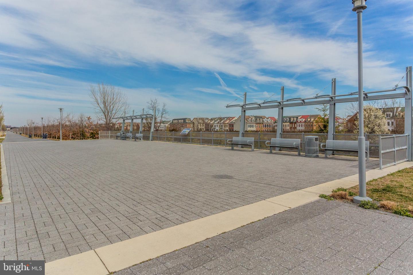 523 DUNCAN AVE, ALEXANDRIA, Virginia 22301, 2 Bedrooms Bedrooms, ,1 BathroomBathrooms,Residential,For sale,523 DUNCAN AVE,VAAX2050814 MLS # VAAX2050814