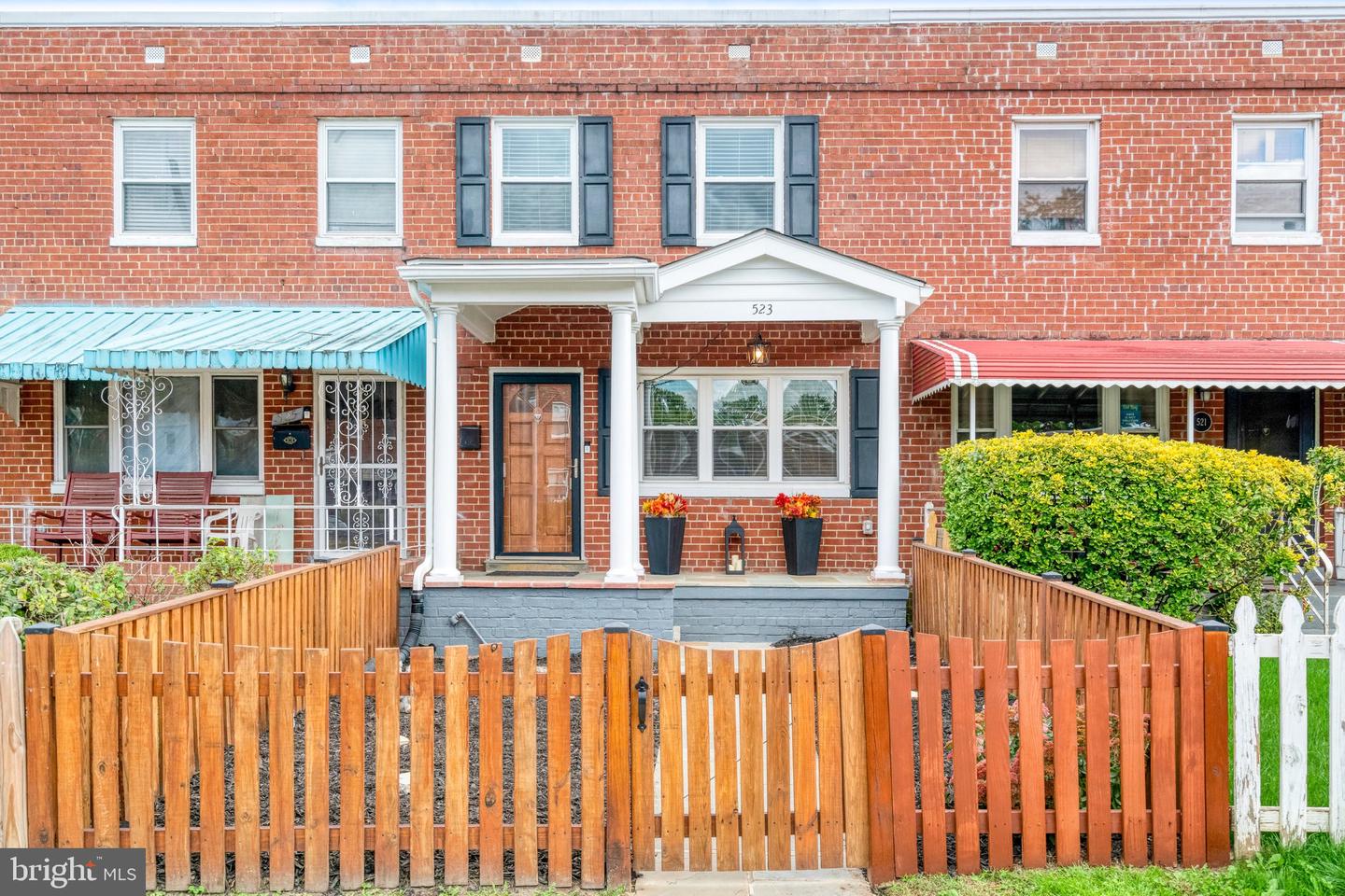 523 DUNCAN AVE, ALEXANDRIA, Virginia 22301, 2 Bedrooms Bedrooms, ,1 BathroomBathrooms,Residential,For sale,523 DUNCAN AVE,VAAX2050814 MLS # VAAX2050814