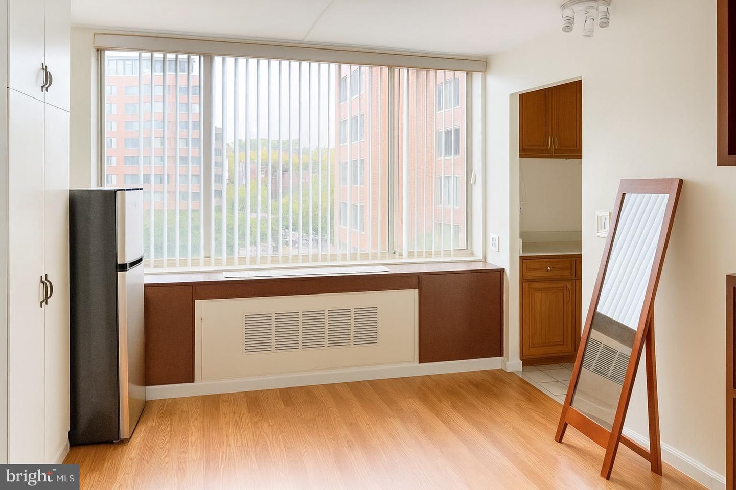 1121 ARLINGTON BLVD #503, ARLINGTON, Virginia 22209, 1 Bedroom Bedrooms, ,1 BathroomBathrooms,Residential,For sale,1121 ARLINGTON BLVD #503,VAAR2064940 MLS # VAAR2064940