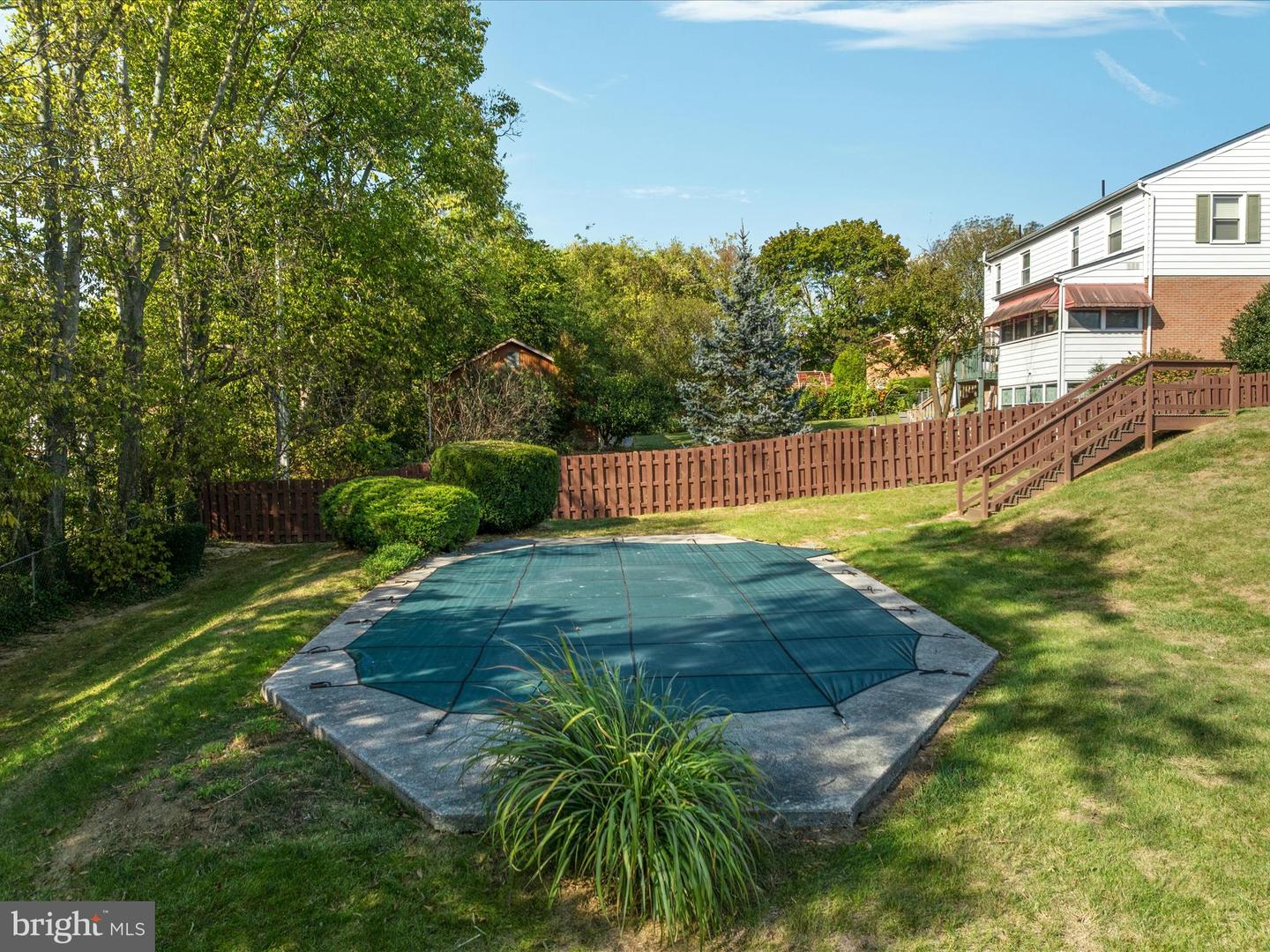138 COUNTRY CLUB CIR, WINCHESTER, Virginia 22602, 3 Bedrooms Bedrooms, ,2 BathroomsBathrooms,Residential,For sale,138 COUNTRY CLUB CIR,VAFV2037376 MLS # VAFV2037376