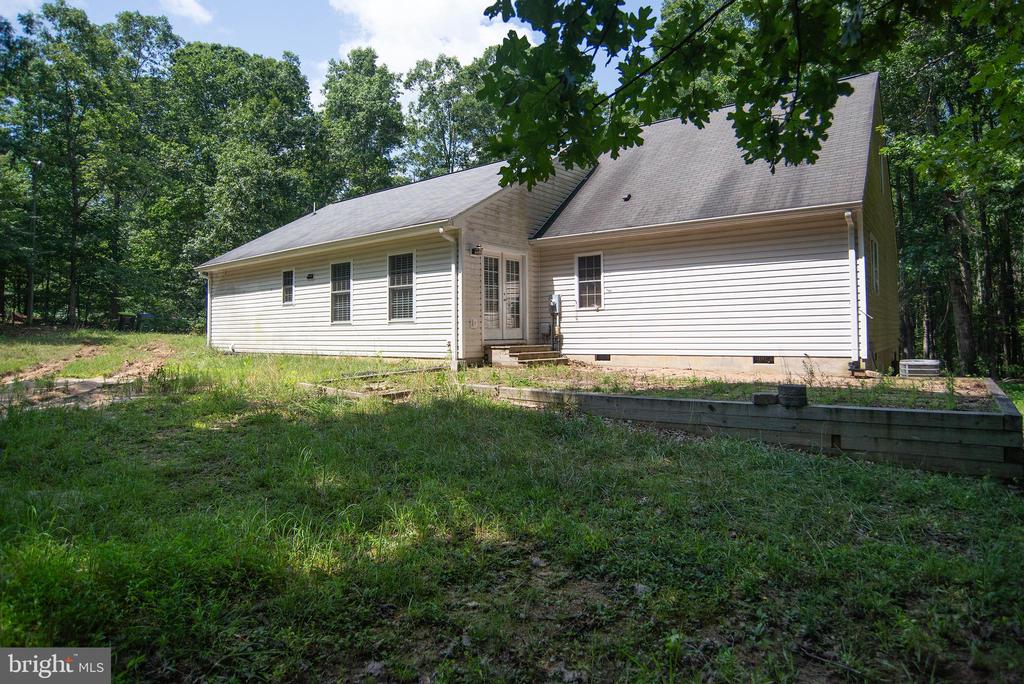 14605 HERMEZE CT, FREDERICKSBURG, Virginia 22407, 3 Bedrooms Bedrooms, ,2 BathroomsBathrooms,Residential,14605 HERMEZE CT,VASP2034982 MLS # VASP2034982