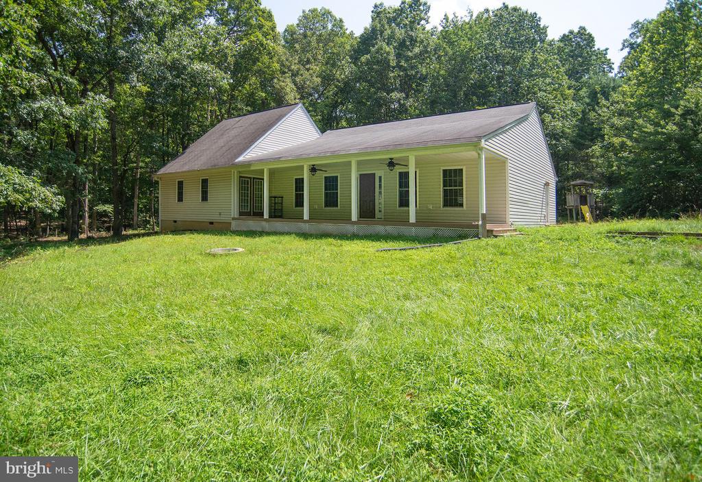 14605 HERMEZE CT, FREDERICKSBURG, Virginia 22407, 3 Bedrooms Bedrooms, ,2 BathroomsBathrooms,Residential,14605 HERMEZE CT,VASP2034982 MLS # VASP2034982