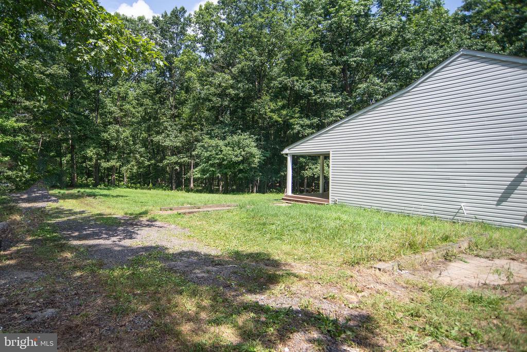 14605 HERMEZE CT, FREDERICKSBURG, Virginia 22407, 3 Bedrooms Bedrooms, ,2 BathroomsBathrooms,Residential,14605 HERMEZE CT,VASP2034982 MLS # VASP2034982