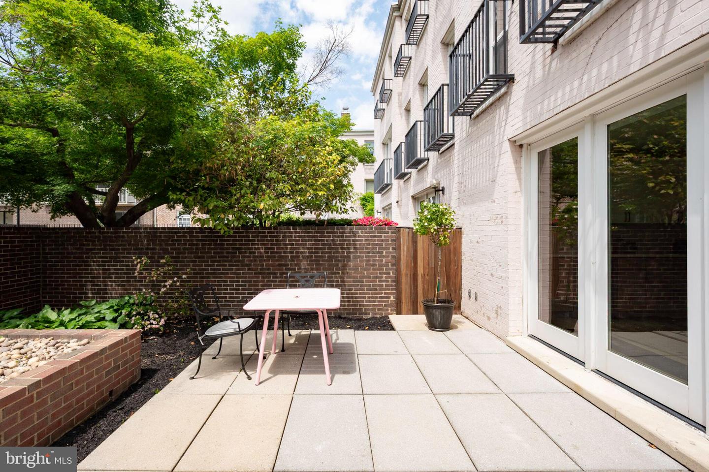 1309 4TH ST SW #TH9, WASHINGTON, District Of Columbia 20024, 4 Bedrooms Bedrooms, ,3 BathroomsBathrooms,Residential,For sale,1309 4TH ST SW #TH9,DCDC2206066 MLS # DCDC2206066