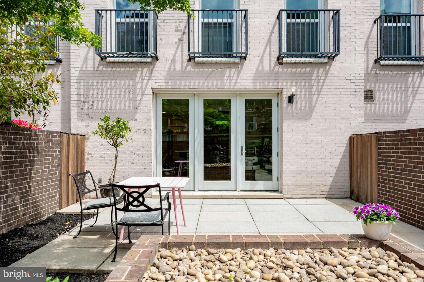 1309 4TH ST SW #TH9, WASHINGTON, District Of Columbia 20024, 4 Bedrooms Bedrooms, ,3 BathroomsBathrooms,Residential,For sale,1309 4TH ST SW #TH9,DCDC2206066 MLS # DCDC2206066