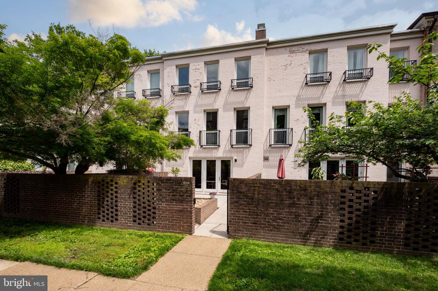 1309 4TH ST SW #TH9, WASHINGTON, District Of Columbia 20024, 4 Bedrooms Bedrooms, ,3 BathroomsBathrooms,Residential,For sale,1309 4TH ST SW #TH9,DCDC2206066 MLS # DCDC2206066