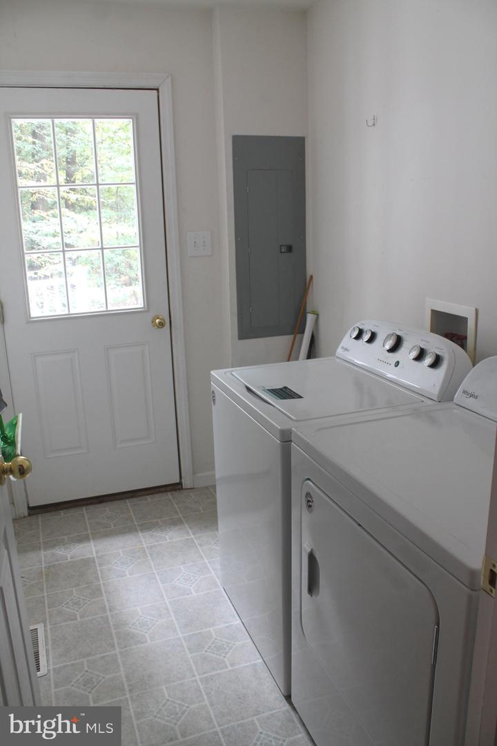 88 CARTER, MONTROSS, Virginia 22520, 3 Bedrooms Bedrooms, ,2 BathroomsBathrooms,Residential,For sale,88 CARTER,VAWE2009720 MLS # VAWE2009720