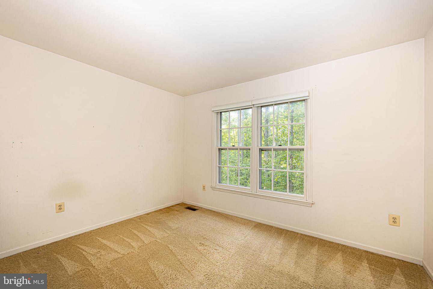 7104 PARK POINT CT, FAIRFAX STATION, Virginia 22039, 4 Bedrooms Bedrooms, ,2 BathroomsBathrooms,Residential,For sale,7104 PARK POINT CT,VAFX2269554 MLS # VAFX2269554