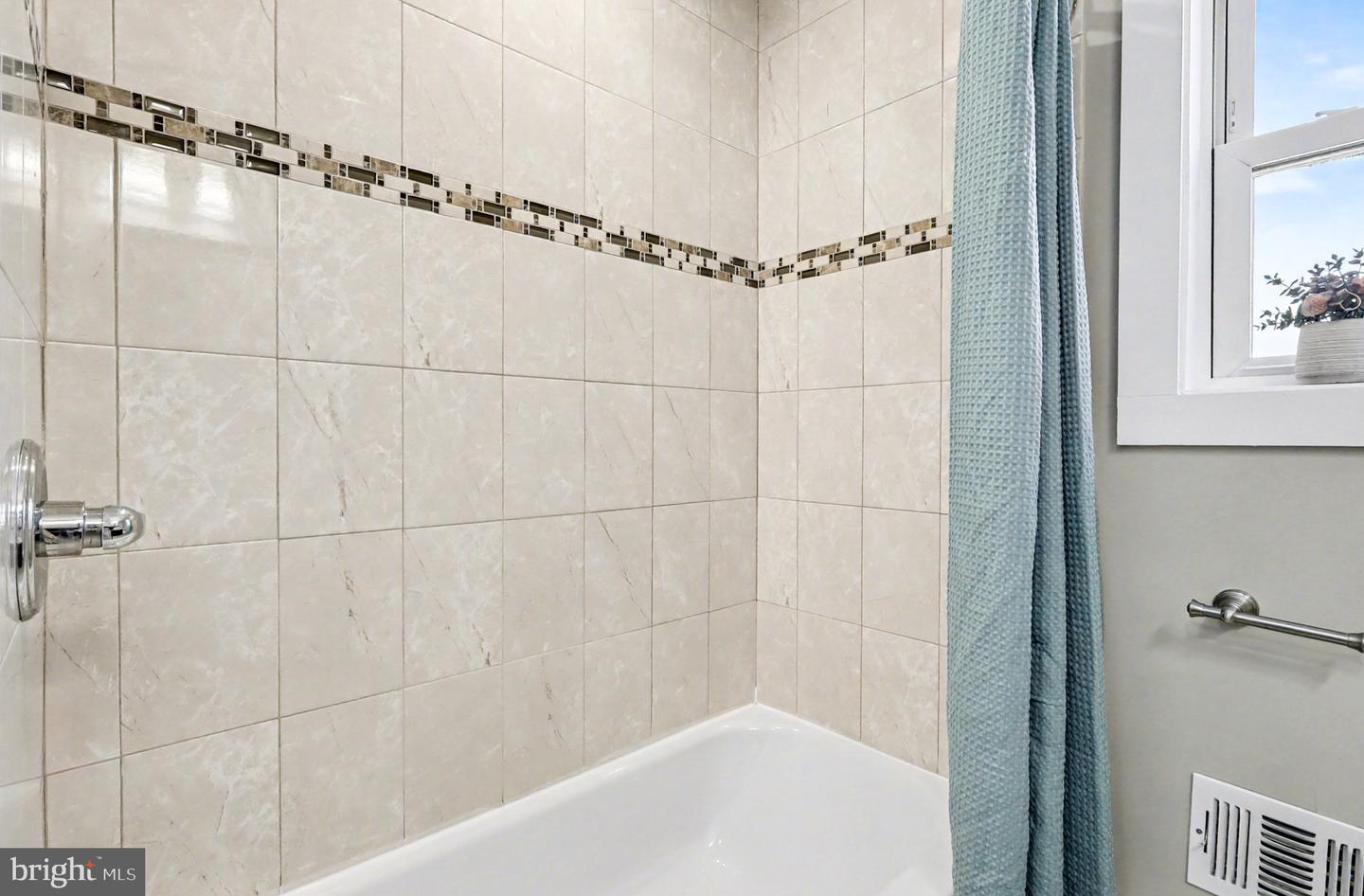 131 DARRINGTON ST SW DARRINGTON ST SW, WASHINGTON, District Of Columbia 20032, 3 Bedrooms Bedrooms, ,2 BathroomsBathrooms,Residential,For sale,131 DARRINGTON ST SW DARRINGTON ST SW,DCDC2225182 MLS # DCDC2225182