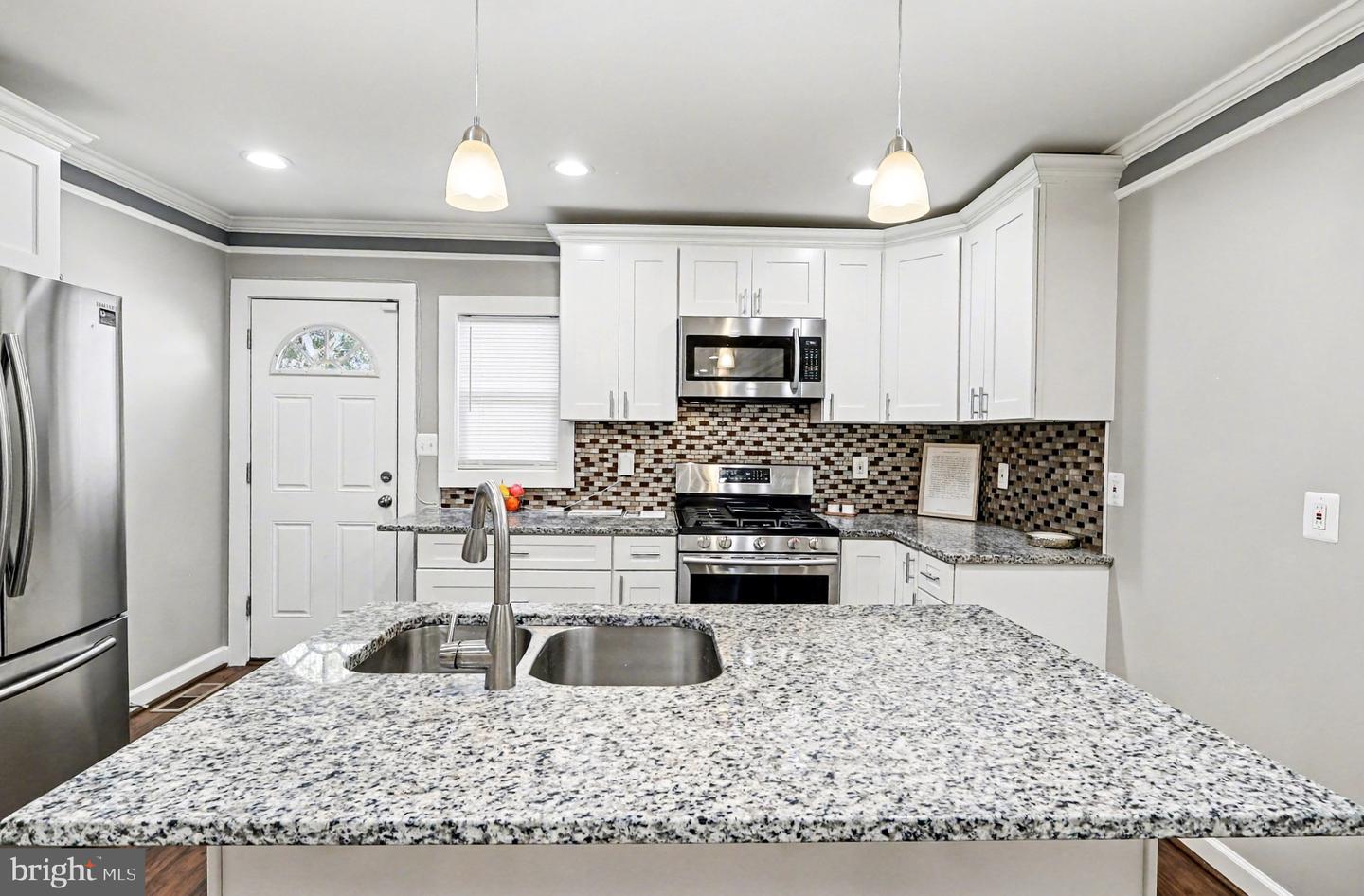 131 DARRINGTON ST SW DARRINGTON ST SW, WASHINGTON, District Of Columbia 20032, 3 Bedrooms Bedrooms, ,2 BathroomsBathrooms,Residential,For sale,131 DARRINGTON ST SW DARRINGTON ST SW,DCDC2225182 MLS # DCDC2225182