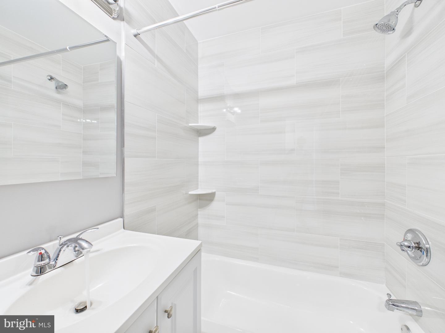 3404 25TH ST S #34, ARLINGTON, Virginia 22206, 1 Bedroom Bedrooms, 2 Rooms Rooms,1 BathroomBathrooms,Residential,For sale,3404 25TH ST S #34,VAAR2064482 MLS # VAAR2064482
