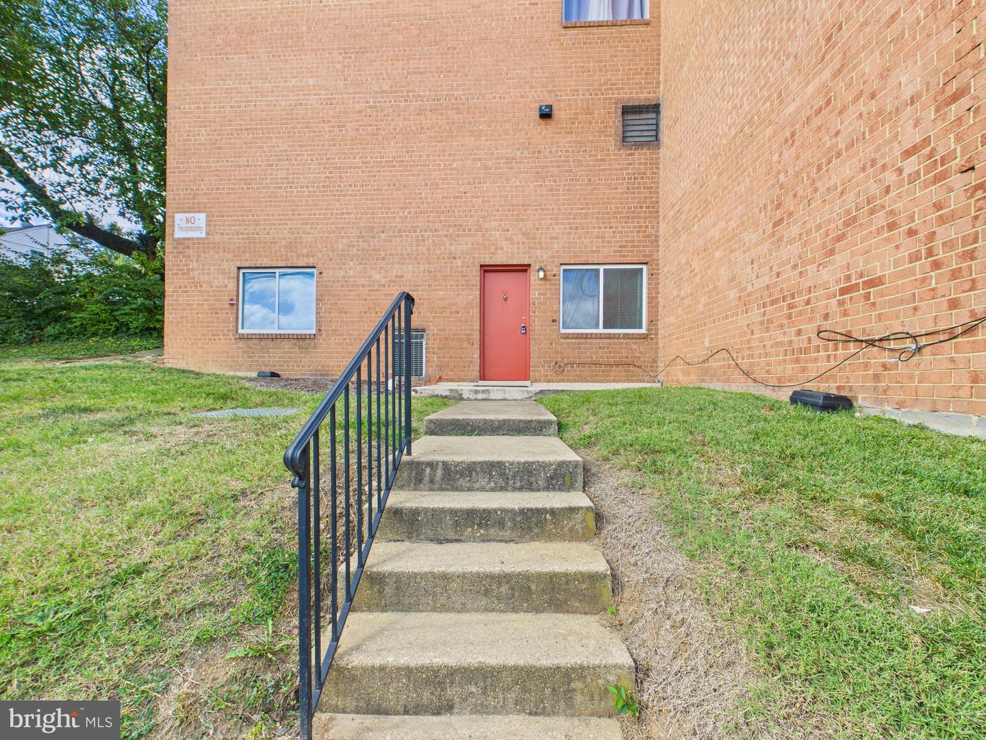 3404 25TH ST S #34, ARLINGTON, Virginia 22206, 1 Bedroom Bedrooms, 2 Rooms Rooms,1 BathroomBathrooms,Residential,For sale,3404 25TH ST S #34,VAAR2064482 MLS # VAAR2064482