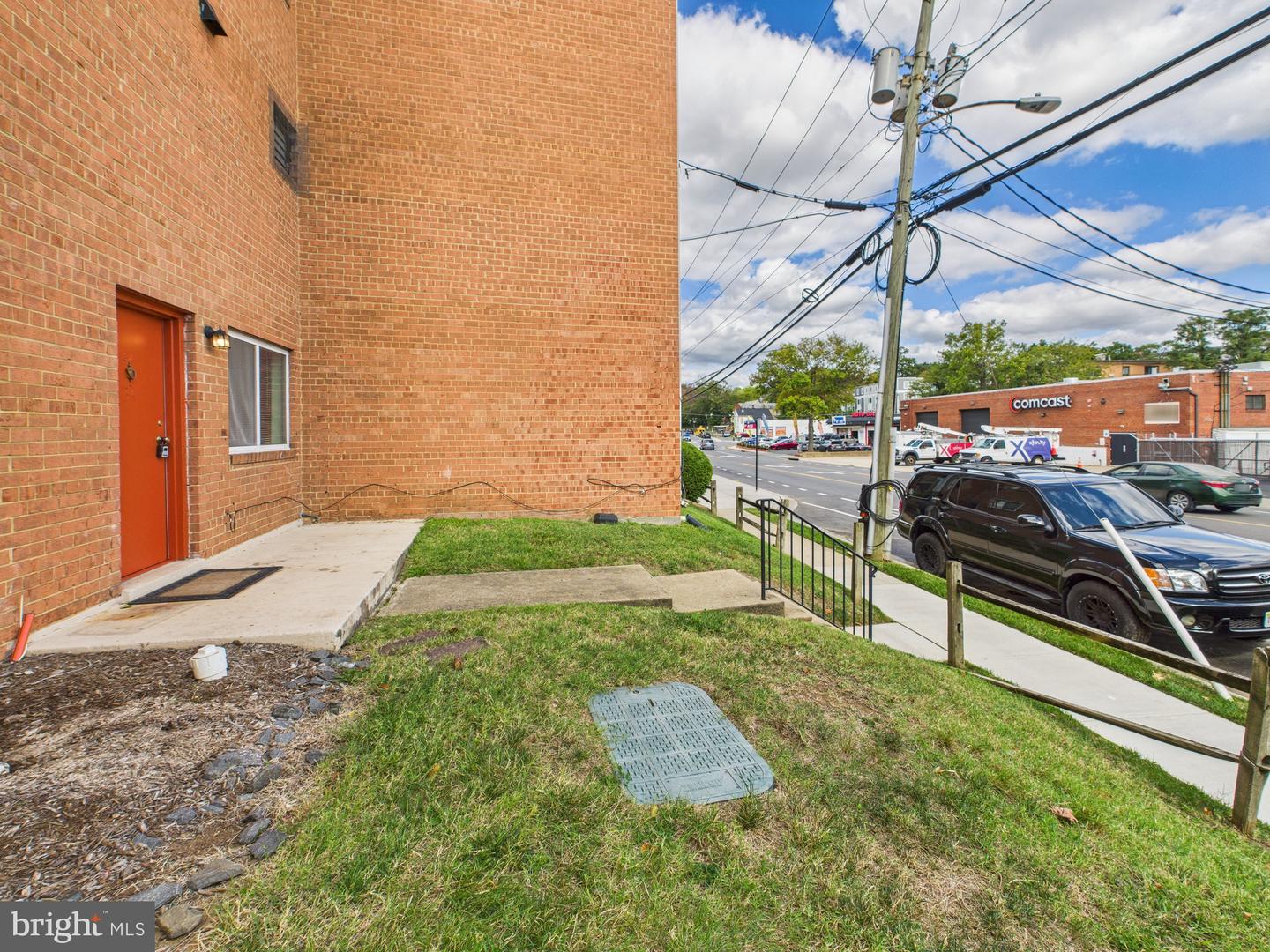 3404 25TH ST S #34, ARLINGTON, Virginia 22206, 1 Bedroom Bedrooms, 2 Rooms Rooms,1 BathroomBathrooms,Residential,For sale,3404 25TH ST S #34,VAAR2064482 MLS # VAAR2064482