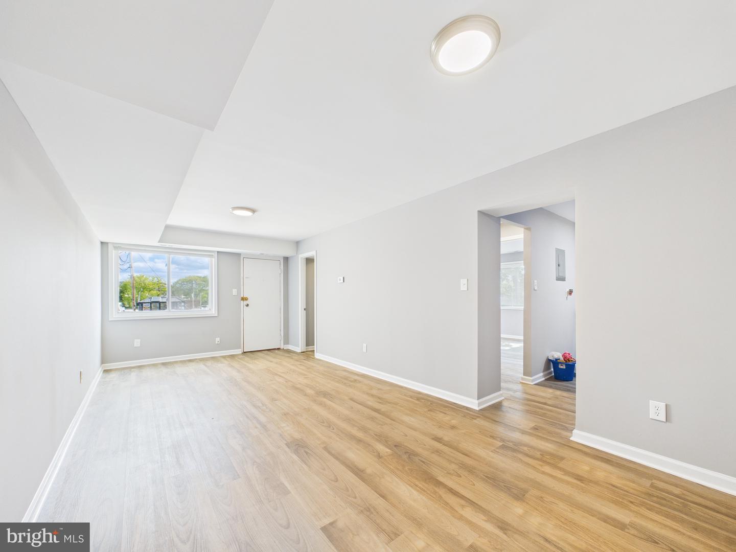 3404 25TH ST S #34, ARLINGTON, Virginia 22206, 1 Bedroom Bedrooms, 2 Rooms Rooms,1 BathroomBathrooms,Residential,For sale,3404 25TH ST S #34,VAAR2064482 MLS # VAAR2064482