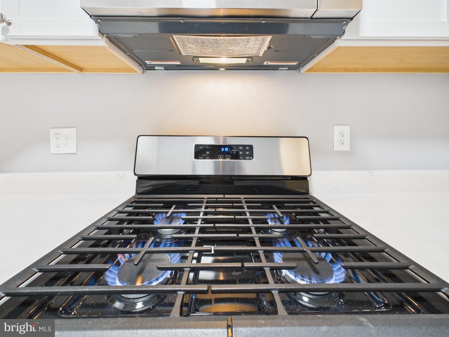 3404 25TH ST S #34, ARLINGTON, Virginia 22206, 1 Bedroom Bedrooms, 2 Rooms Rooms,1 BathroomBathrooms,Residential,For sale,3404 25TH ST S #34,VAAR2064482 MLS # VAAR2064482