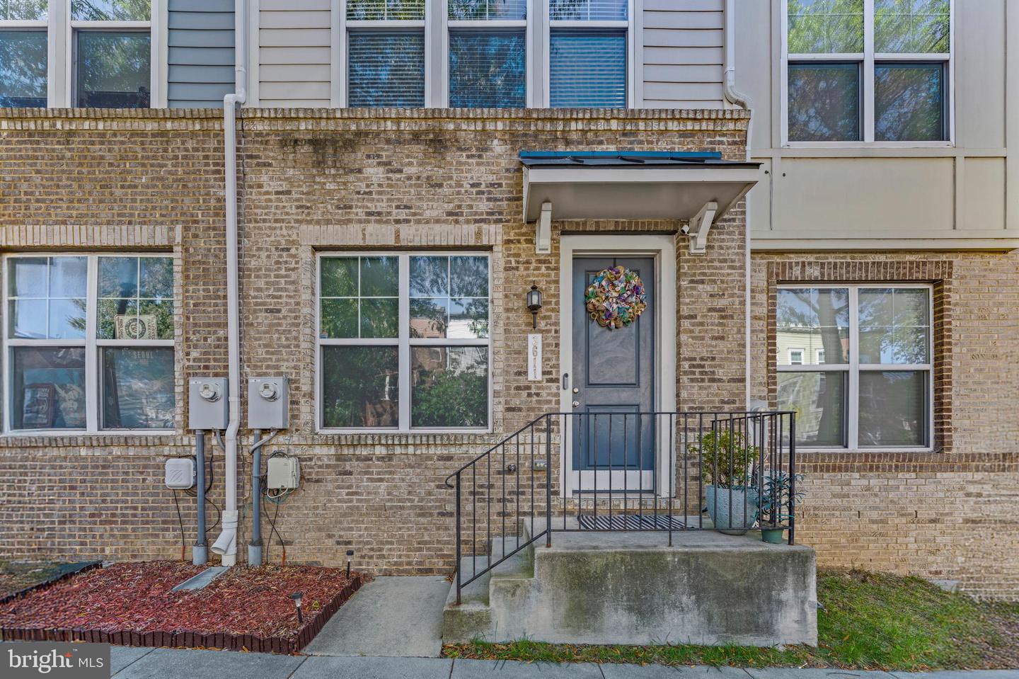 3611 GRANT PL NE, WASHINGTON, District Of Columbia 20019, 3 Bedrooms Bedrooms, ,2 BathroomsBathrooms,Residential,For sale,3611 GRANT PL NE,DCDC2226428 MLS # DCDC2226428