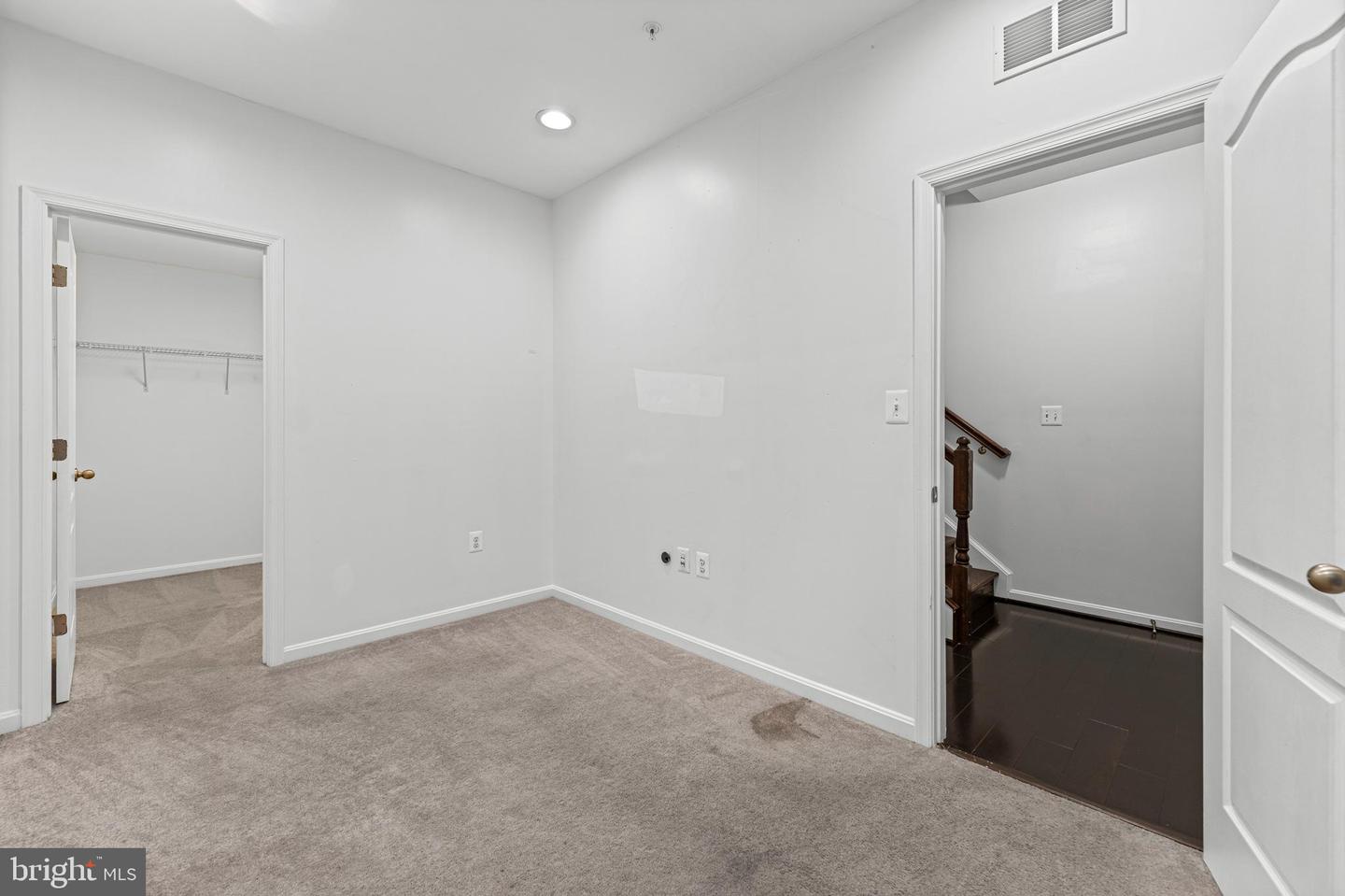 3611 GRANT PL NE, WASHINGTON, District Of Columbia 20019, 3 Bedrooms Bedrooms, ,2 BathroomsBathrooms,Residential,For sale,3611 GRANT PL NE,DCDC2226428 MLS # DCDC2226428