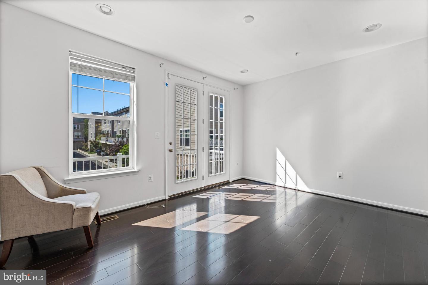 3611 GRANT PL NE, WASHINGTON, District Of Columbia 20019, 3 Bedrooms Bedrooms, ,2 BathroomsBathrooms,Residential,For sale,3611 GRANT PL NE,DCDC2226428 MLS # DCDC2226428