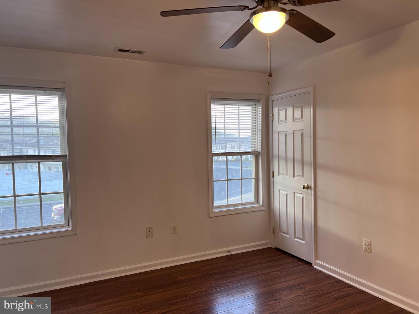 124 KADIES LN, EDINBURG, Virginia 22824, 2 Bedrooms Bedrooms, ,2 BathroomsBathrooms,Residential,For sale,124 KADIES LN,VASH2012748 MLS # VASH2012748