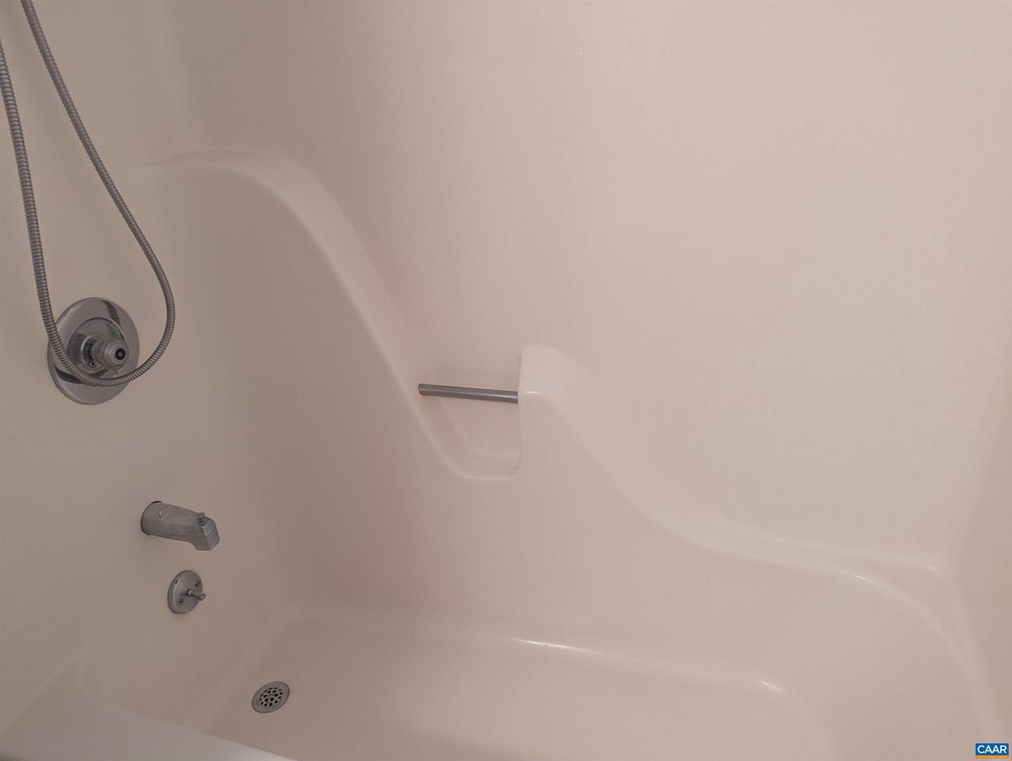 1545 BIRNAM DR, CHARLOTTESVILLE, Virginia 22901, 2 Bedrooms Bedrooms, ,2 BathroomsBathrooms,Residential,For sale,1545 BIRNAM DR,670004 MLS # 670004