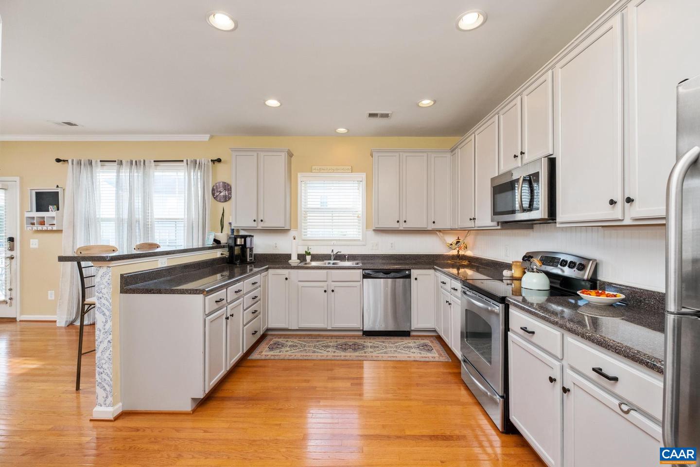 737 COUNTRY GREEN RD, CHARLOTTESVILLE, Virginia 22903, 3 Bedrooms Bedrooms, ,2 BathroomsBathrooms,Residential,For sale,737 COUNTRY GREEN RD,670017 MLS # 670017