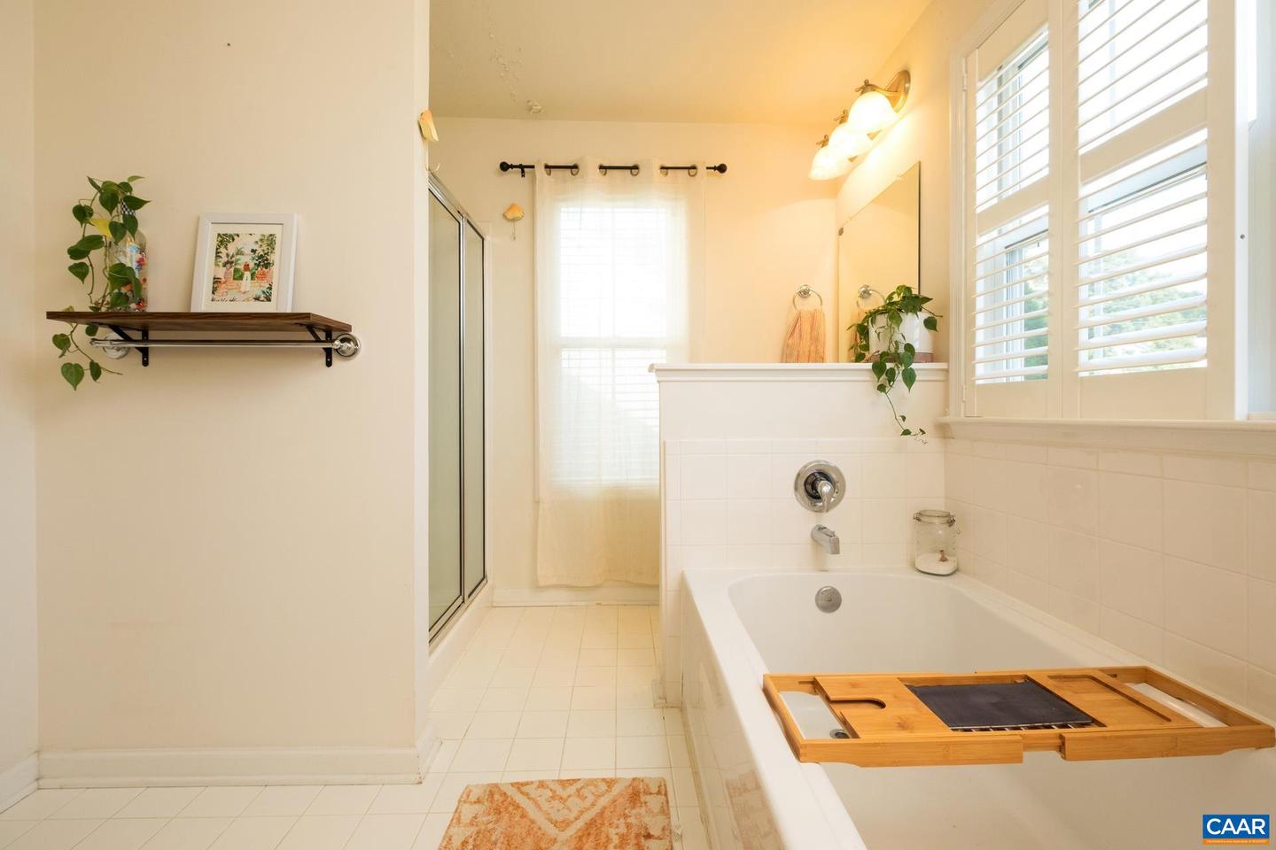 737 COUNTRY GREEN RD, CHARLOTTESVILLE, Virginia 22903, 3 Bedrooms Bedrooms, ,2 BathroomsBathrooms,Residential,For sale,737 COUNTRY GREEN RD,670017 MLS # 670017