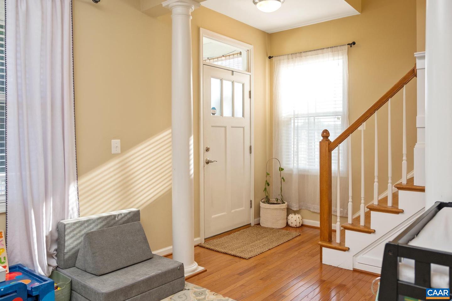737 COUNTRY GREEN RD, CHARLOTTESVILLE, Virginia 22903, 3 Bedrooms Bedrooms, ,2 BathroomsBathrooms,Residential,For sale,737 COUNTRY GREEN RD,670017 MLS # 670017