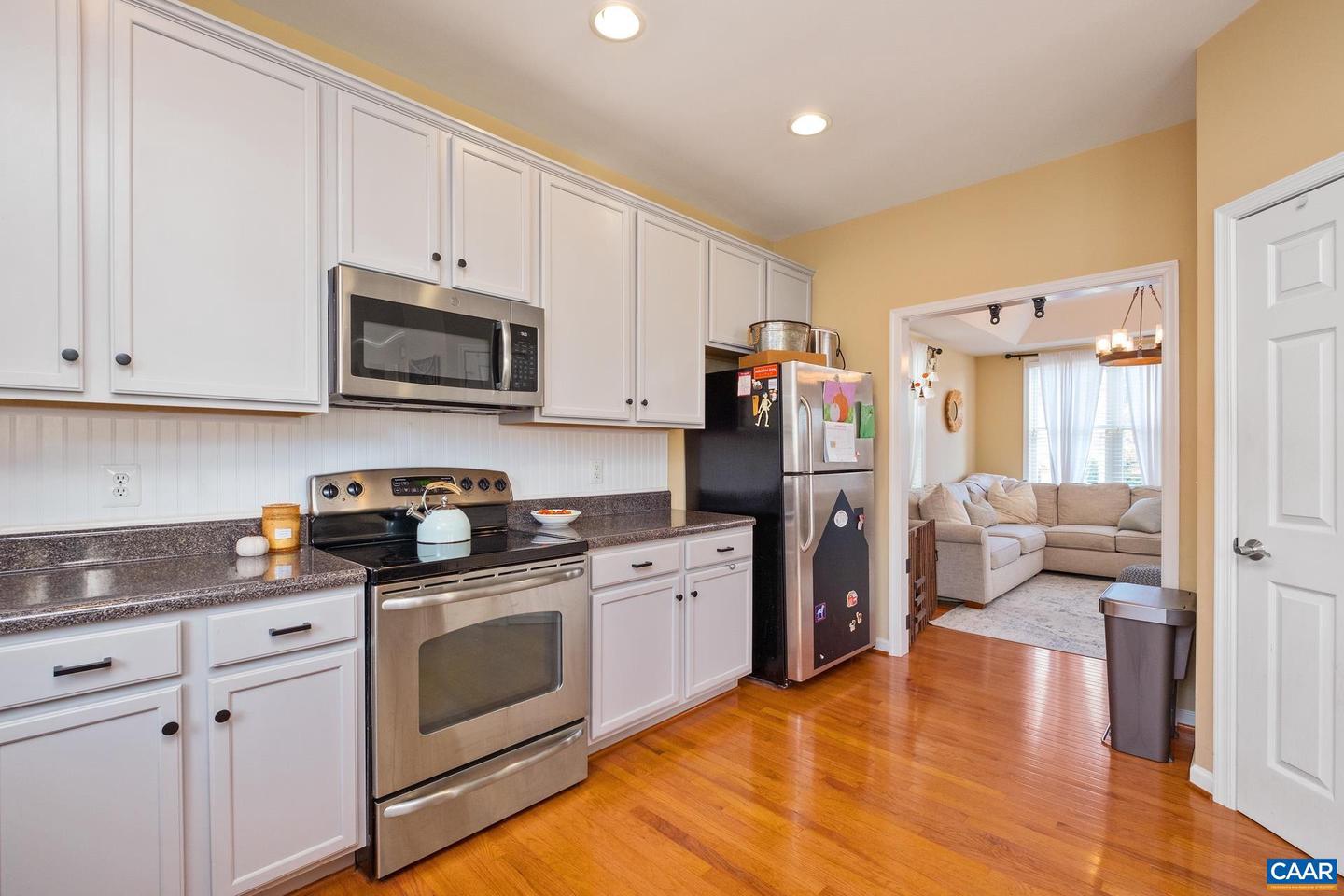 737 COUNTRY GREEN RD, CHARLOTTESVILLE, Virginia 22903, 3 Bedrooms Bedrooms, ,2 BathroomsBathrooms,Residential,For sale,737 COUNTRY GREEN RD,670017 MLS # 670017