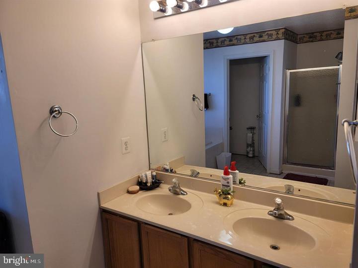 23294 JOHNSTOWN LN, RUTHER GLEN, Virginia 22546, 5 Bedrooms Bedrooms, ,3 BathroomsBathrooms,Residential,For sale,23294 JOHNSTOWN LN,VACV2008998 MLS # VACV2008998