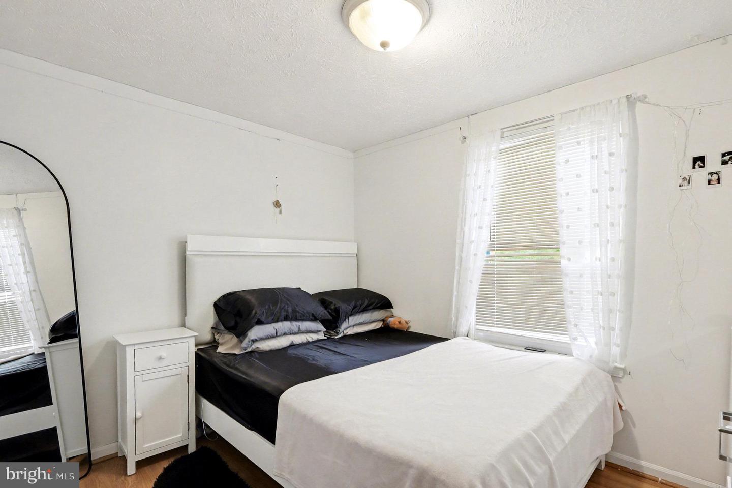 8494 KIRBY ST, MANASSAS, Virginia 20110, 3 Bedrooms Bedrooms, 6 Rooms Rooms,2 BathroomsBathrooms,Residential,For sale,8494 KIRBY ST,VAMN2009502 MLS # VAMN2009502