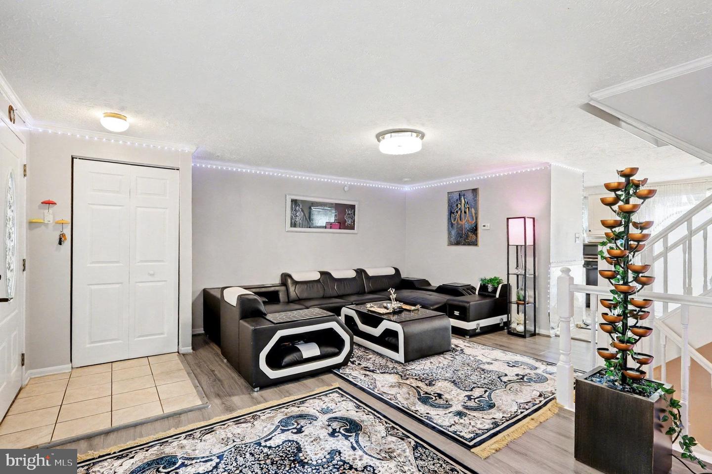 8494 KIRBY ST, MANASSAS, Virginia 20110, 3 Bedrooms Bedrooms, 6 Rooms Rooms,2 BathroomsBathrooms,Residential,For sale,8494 KIRBY ST,VAMN2009502 MLS # VAMN2009502