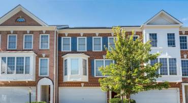 24661 CLOCK TOWER SQ, ALDIE, Virginia 20105, 3 Bedrooms Bedrooms, ,2 BathroomsBathrooms,Residential,For sale,24661 CLOCK TOWER SQ,VALO2106158 MLS # VALO2106158