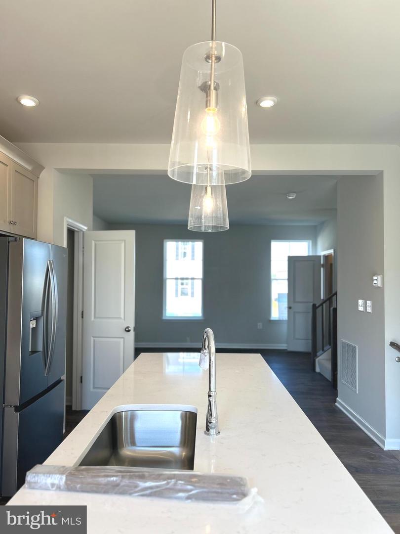 201 MONTEITH DR, WINCHESTER, Virginia 22601, 3 Bedrooms Bedrooms, ,3 BathroomsBathrooms,Residential,For sale,201 MONTEITH DR,VAWI2009248 MLS # VAWI2009248