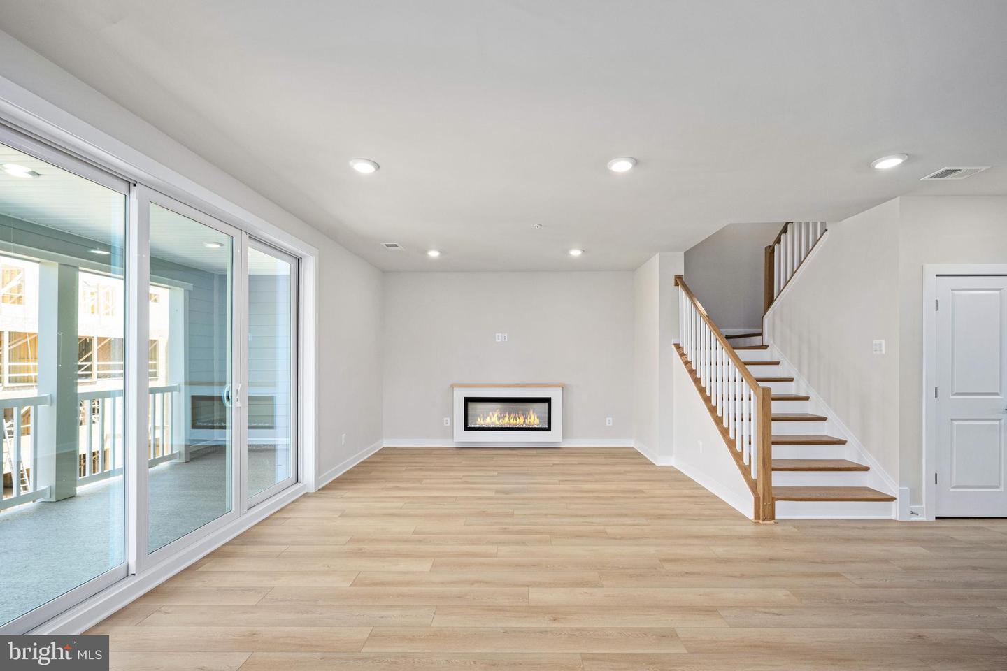 44577 STRABANE TER, ASHBURN, Virginia 20147, 3 Bedrooms Bedrooms, ,2 BathroomsBathrooms,Residential,For sale,44577 STRABANE TER,VALO2108886 MLS # VALO2108886