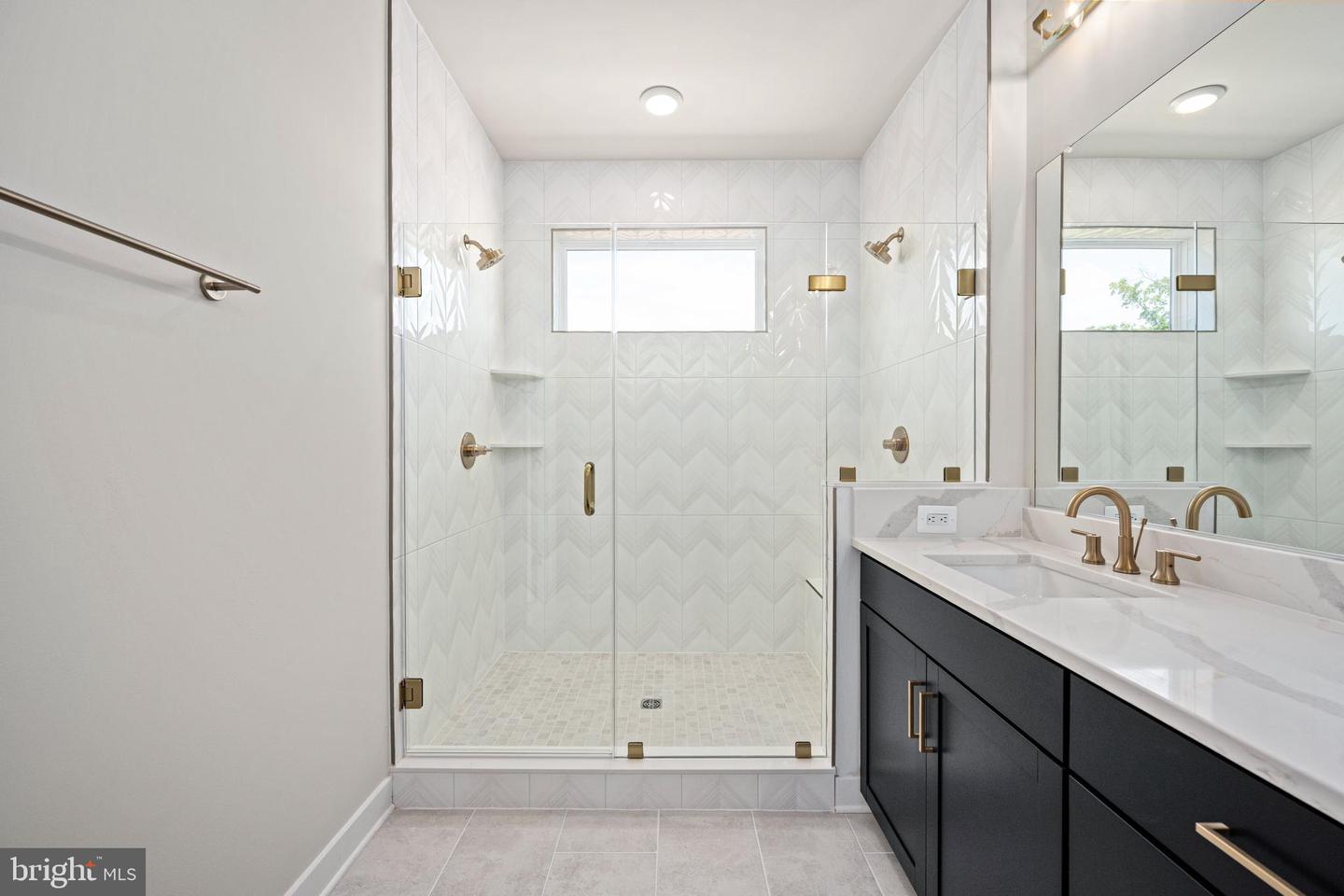 44577 STRABANE TER, ASHBURN, Virginia 20147, 3 Bedrooms Bedrooms, ,2 BathroomsBathrooms,Residential,For sale,44577 STRABANE TER,VALO2108886 MLS # VALO2108886