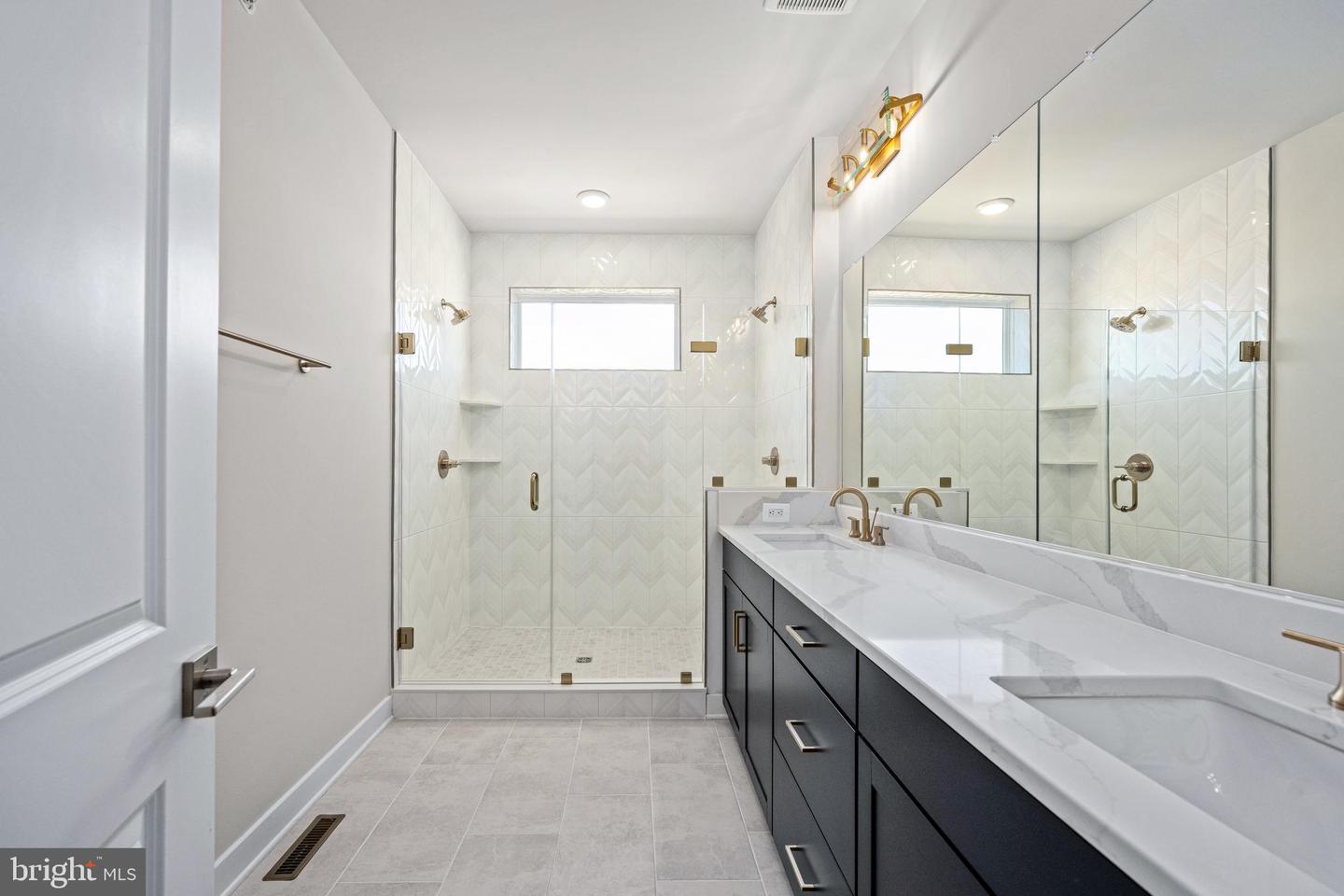 44577 STRABANE TER, ASHBURN, Virginia 20147, 3 Bedrooms Bedrooms, ,2 BathroomsBathrooms,Residential,For sale,44577 STRABANE TER,VALO2108886 MLS # VALO2108886