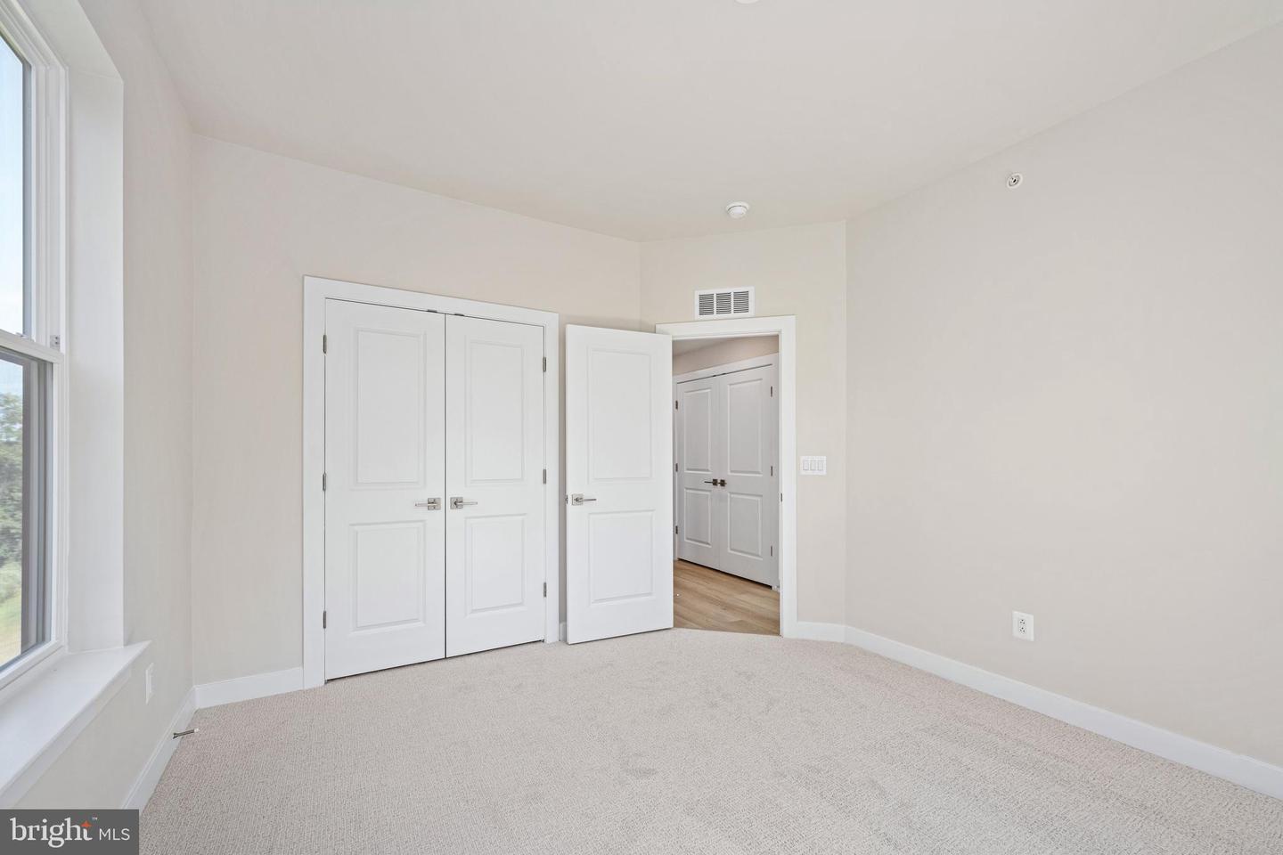 44577 STRABANE TER, ASHBURN, Virginia 20147, 3 Bedrooms Bedrooms, ,2 BathroomsBathrooms,Residential,For sale,44577 STRABANE TER,VALO2108886 MLS # VALO2108886