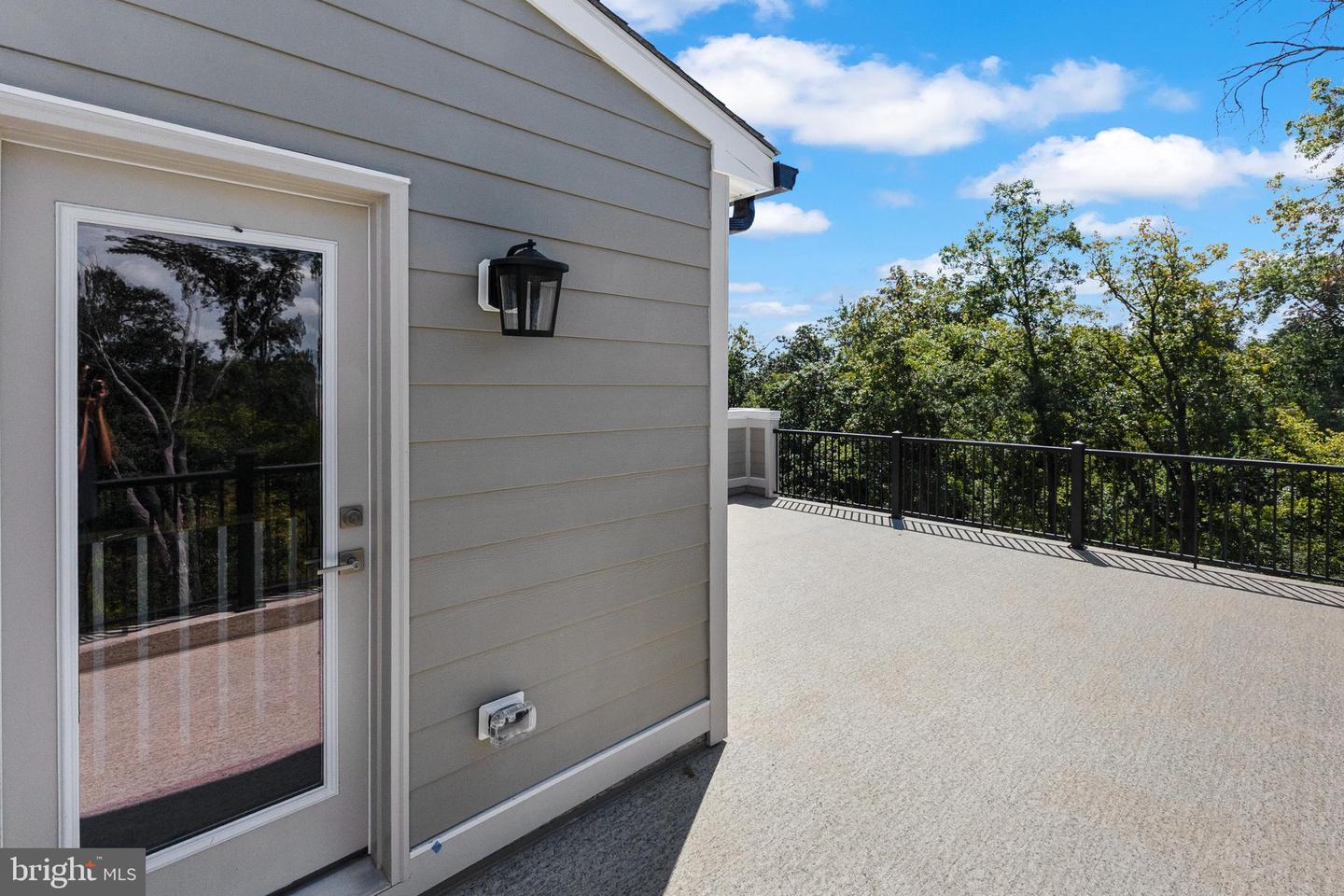 44577 STRABANE TER, ASHBURN, Virginia 20147, 3 Bedrooms Bedrooms, ,2 BathroomsBathrooms,Residential,For sale,44577 STRABANE TER,VALO2108886 MLS # VALO2108886