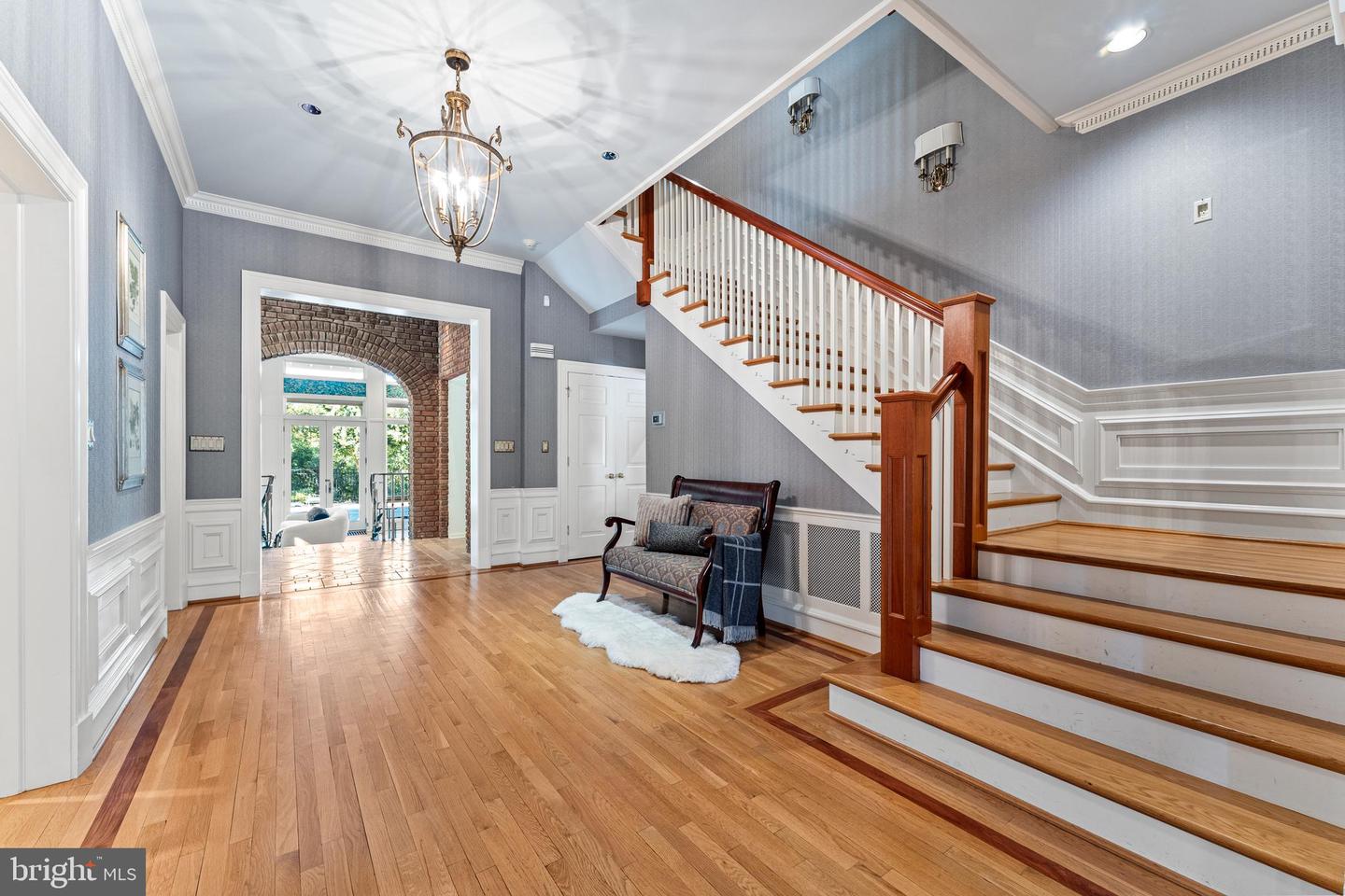 1304 WASHINGTON AVE, FREDERICKSBURG, Virginia 22401, 6 Bedrooms Bedrooms, 28 Rooms Rooms,5 BathroomsBathrooms,Residential,For sale,1304 WASHINGTON AVE,VAFB2009114 MLS # VAFB2009114