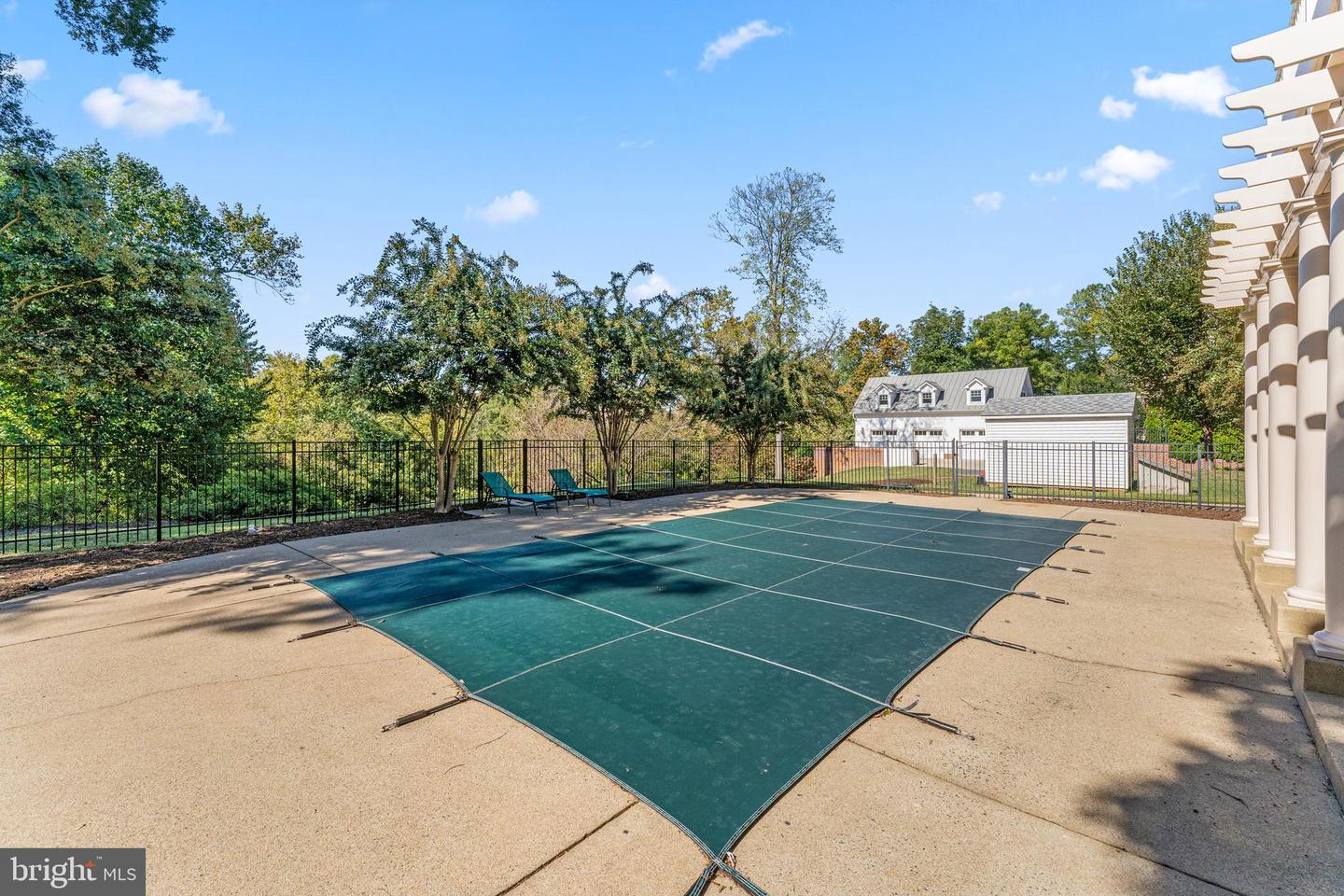 1304 WASHINGTON AVE, FREDERICKSBURG, Virginia 22401, 6 Bedrooms Bedrooms, 28 Rooms Rooms,5 BathroomsBathrooms,Residential,For sale,1304 WASHINGTON AVE,VAFB2009114 MLS # VAFB2009114